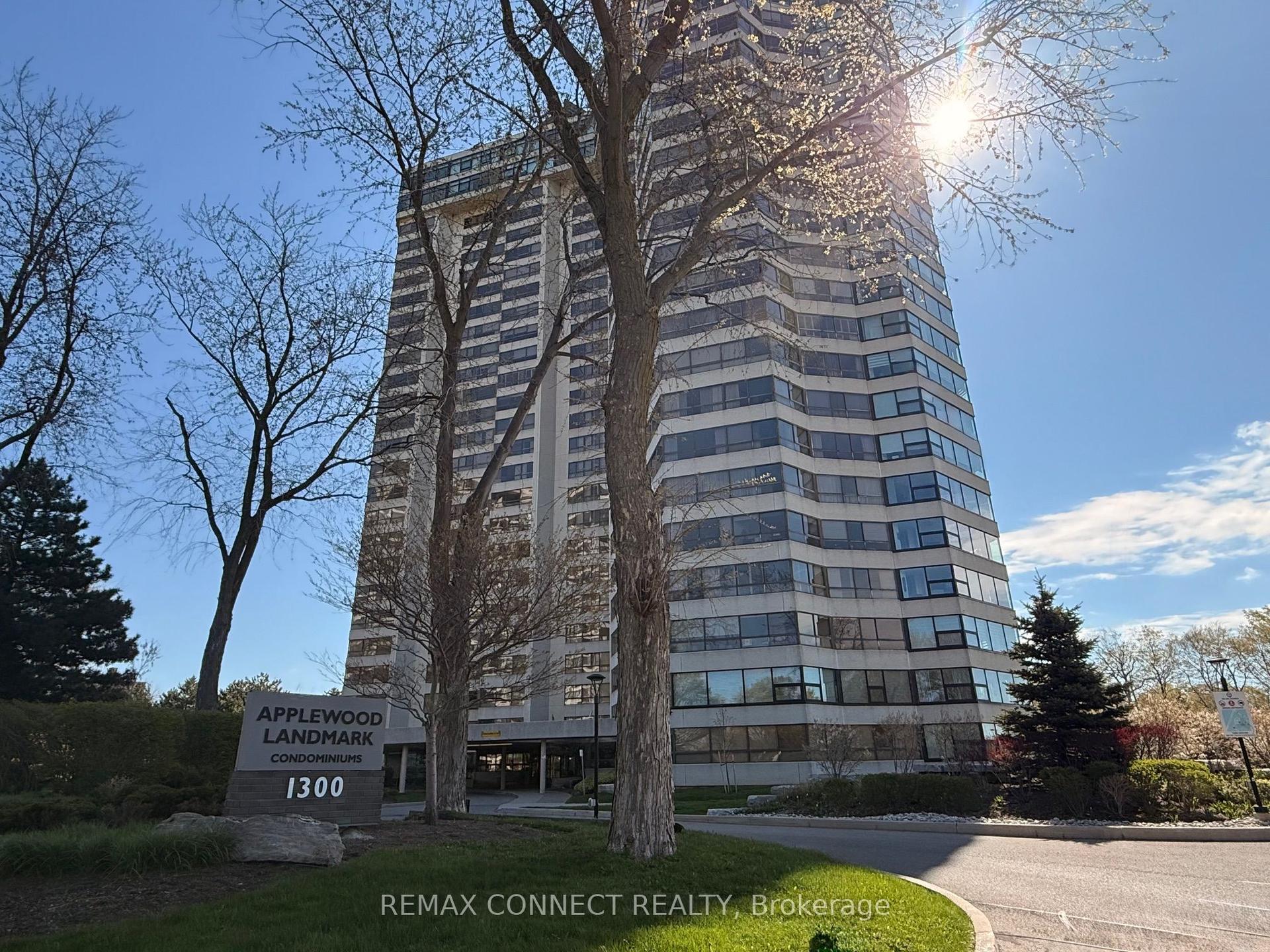 1300 Bloor Street 2107 #2107 — photo 1