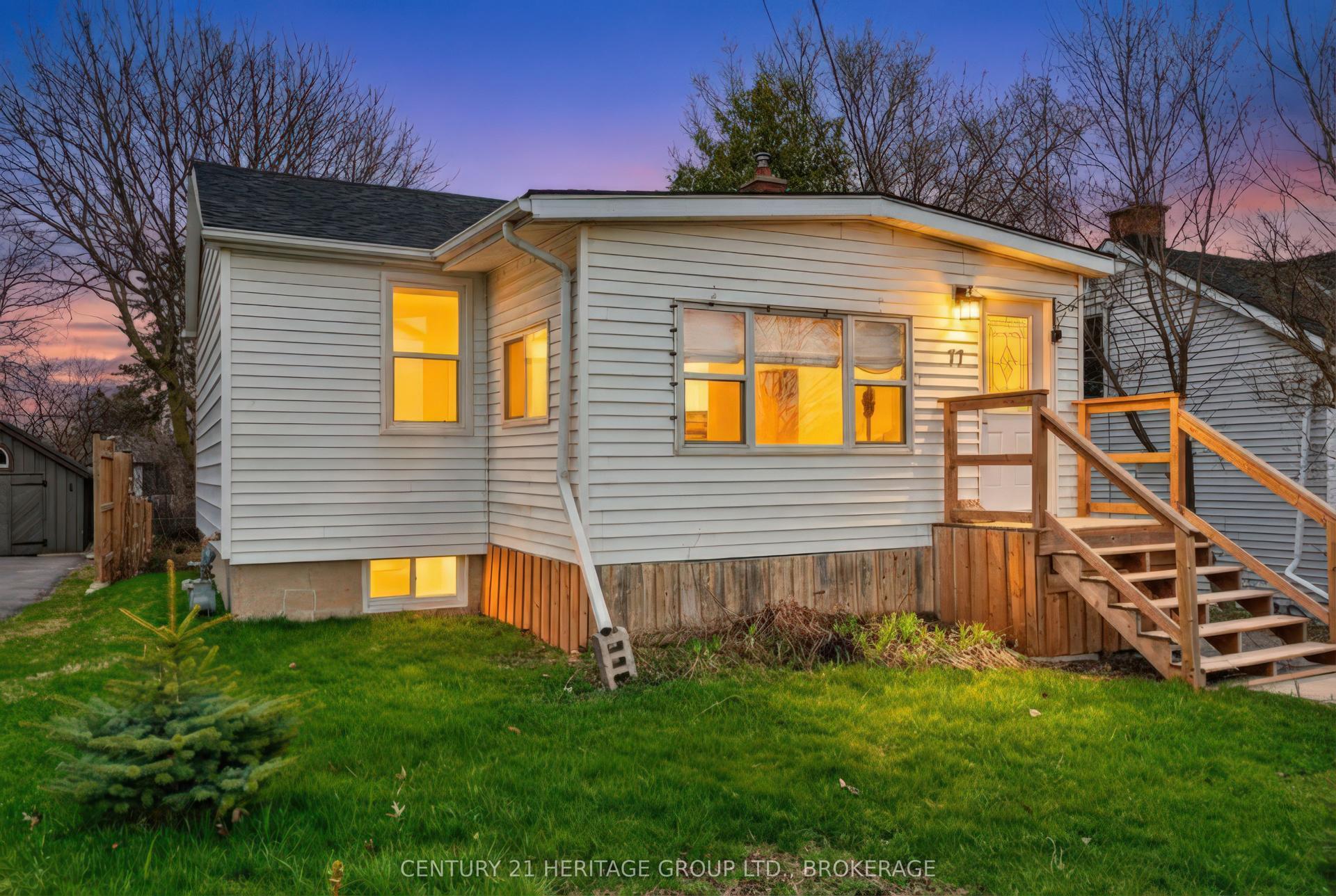 77 Portsmouth Avenue — photo 1