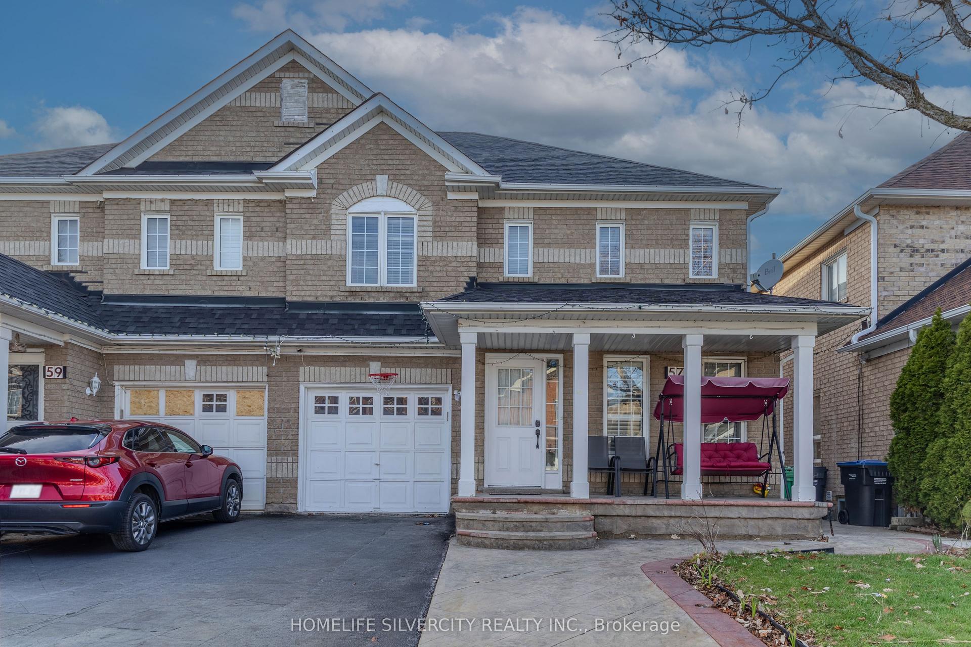 57 Saintsbury Crescent — photo 1