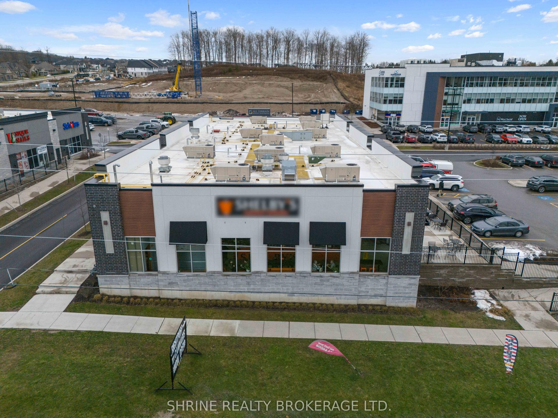 1876 Oxford Street W — photo 1