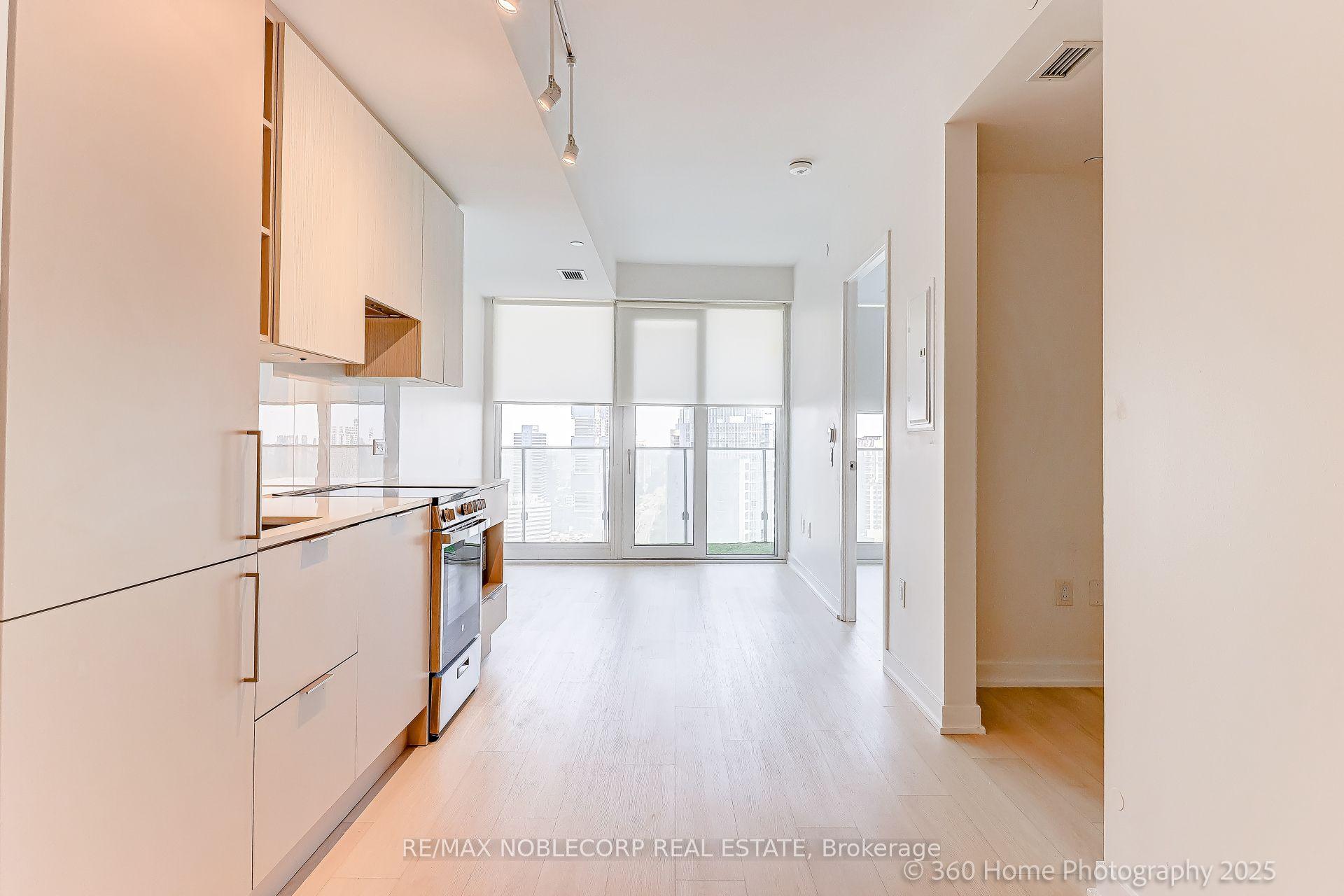3900 Confederation Parkway 2912 #2912 — photo 1