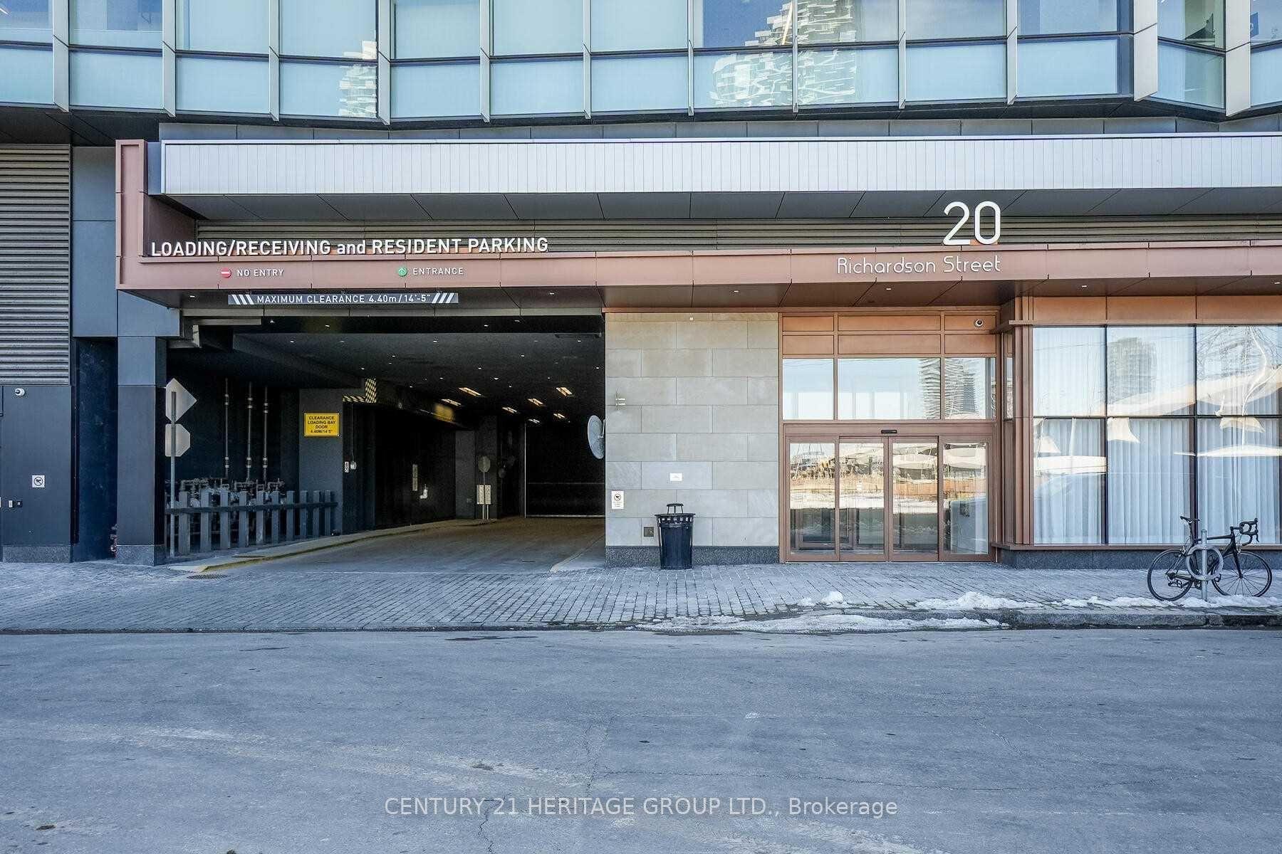 20 Richardson Street 717 #717, Toronto — Condo for lease, photo 1