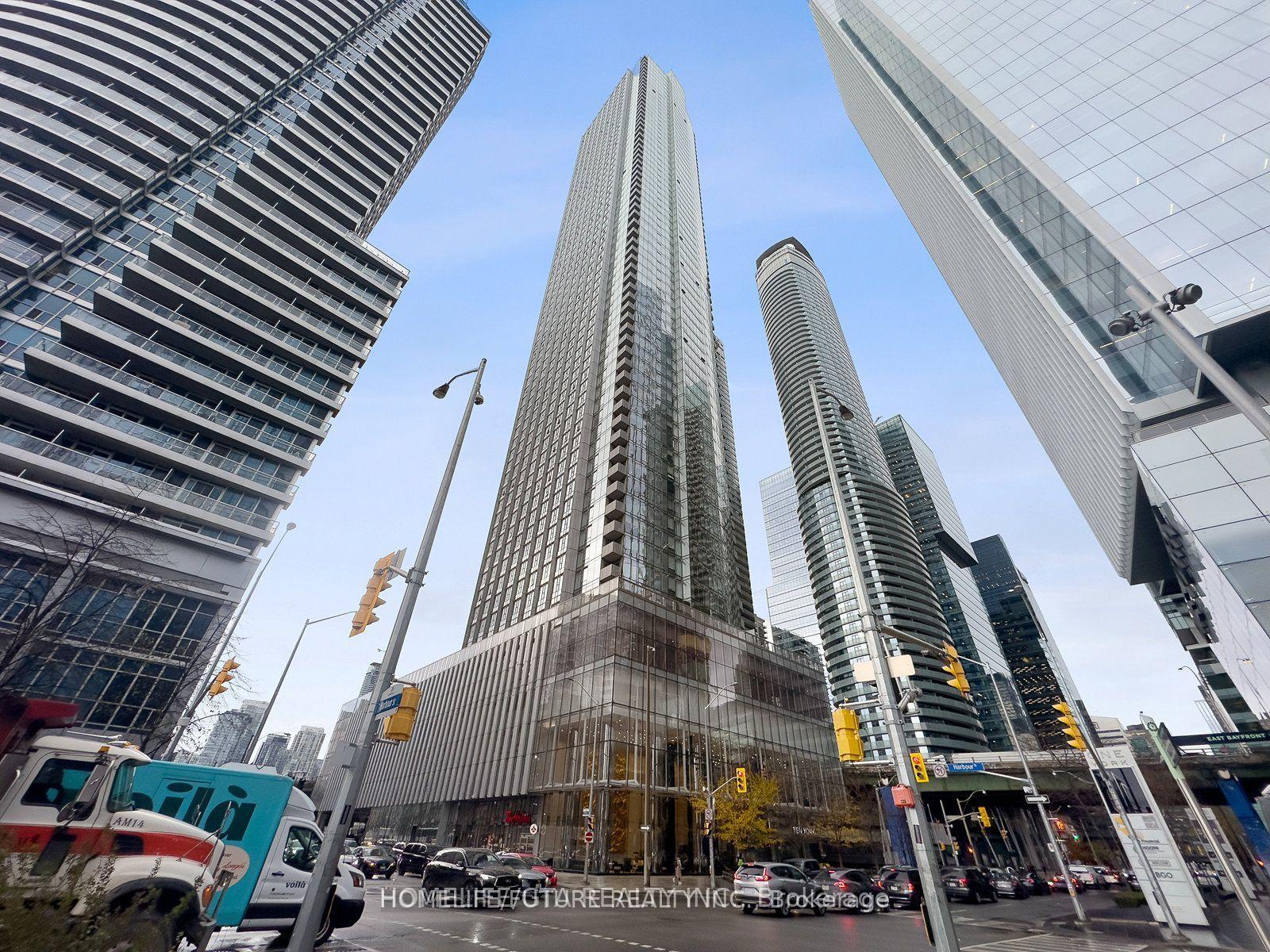 10 York Street 5307 #5307, Toronto — Condo for sale, photo 1