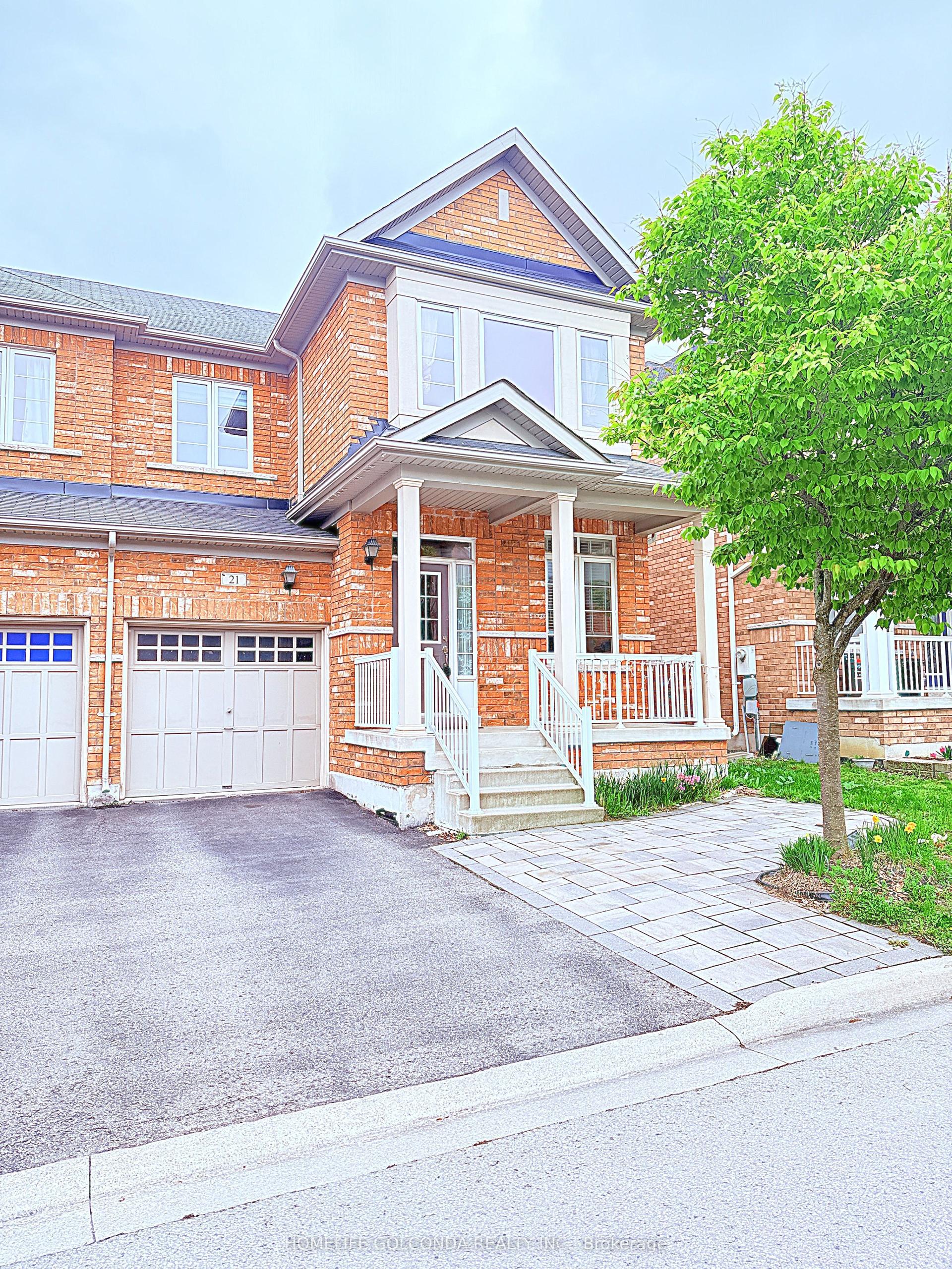 21 Chokecherry Crescent — photo 1