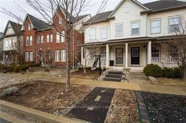 248 Georgian Drive — photo 1