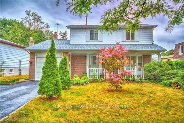 54 Penwick Crescent, Richmond Hill — Detached for lease, photo 1