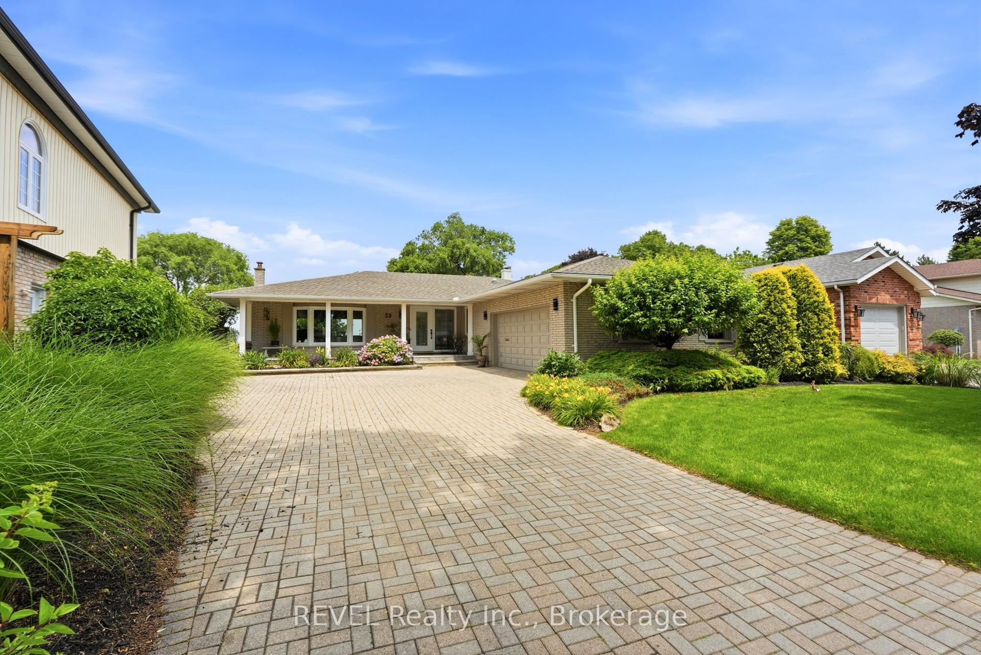 53 Beachview Drive, St. Catharines — Detached for sale, photo 1