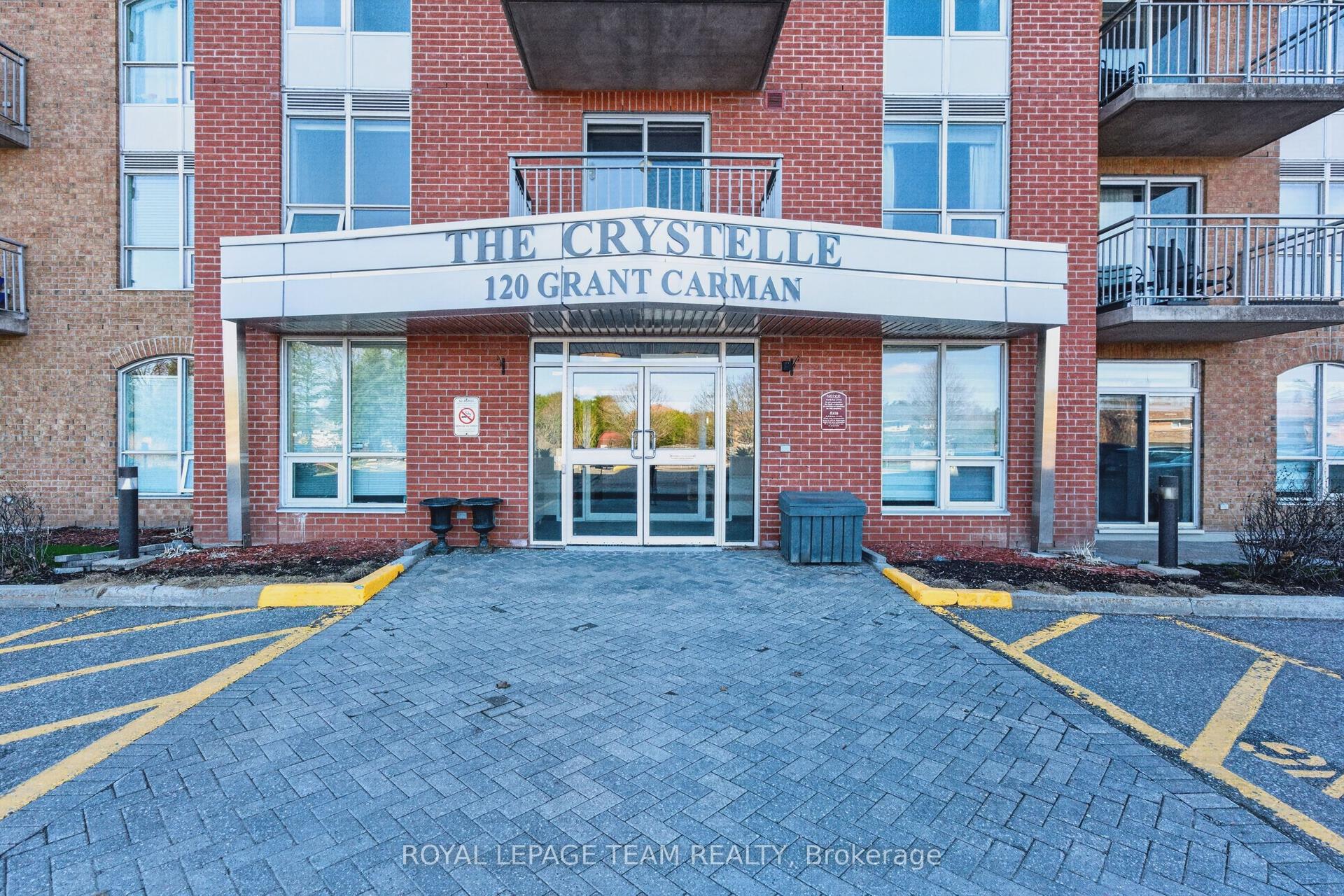 120 Grant Carman Drive 811 #811 — photo 1