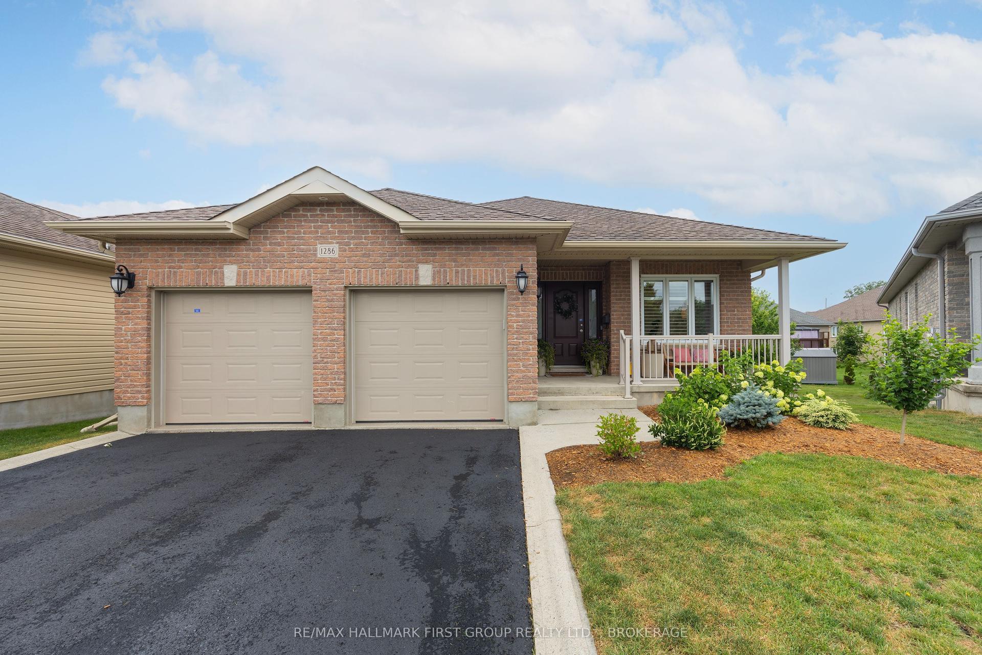 1286 Mazzolin Crescent, Kingston — Detached for sale, photo 1