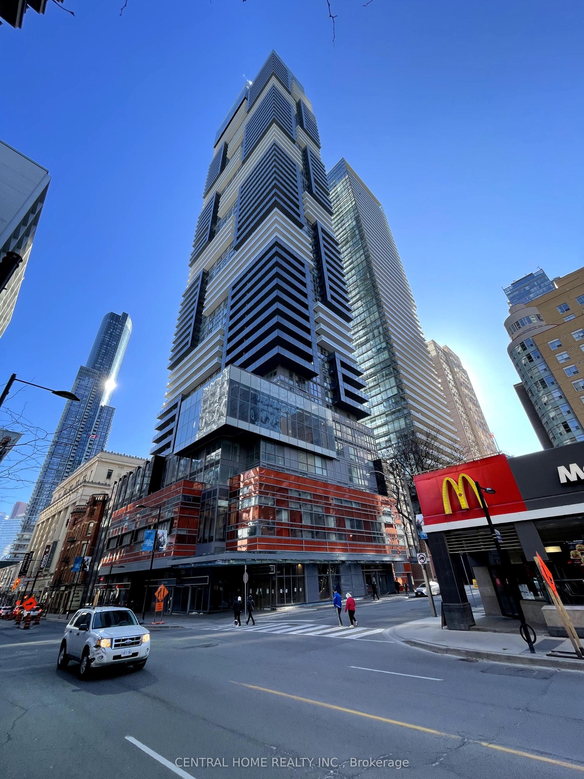 7 Grenville Street 4608 #4608, Toronto — Condo for lease, photo 1