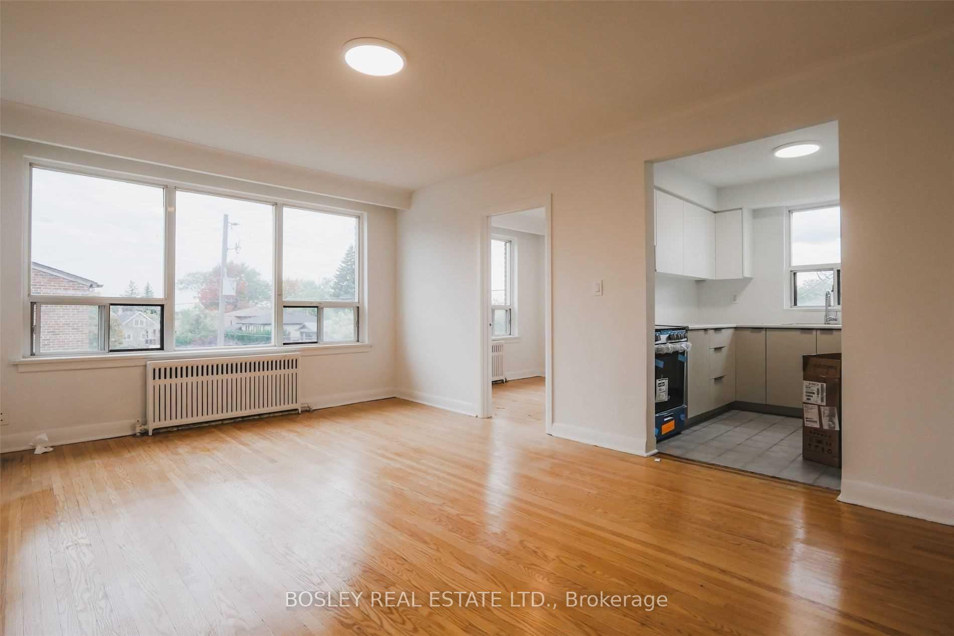 11 Calvington Drive 4 #4, Toronto — Multiplex for lease, photo 1