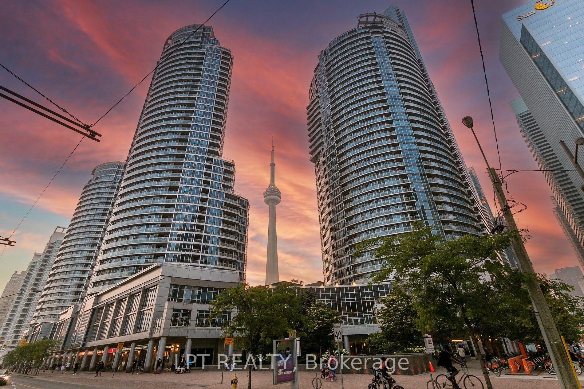 208 Queens Quay W 2604 #2604, Toronto — Condo for lease, photo 1