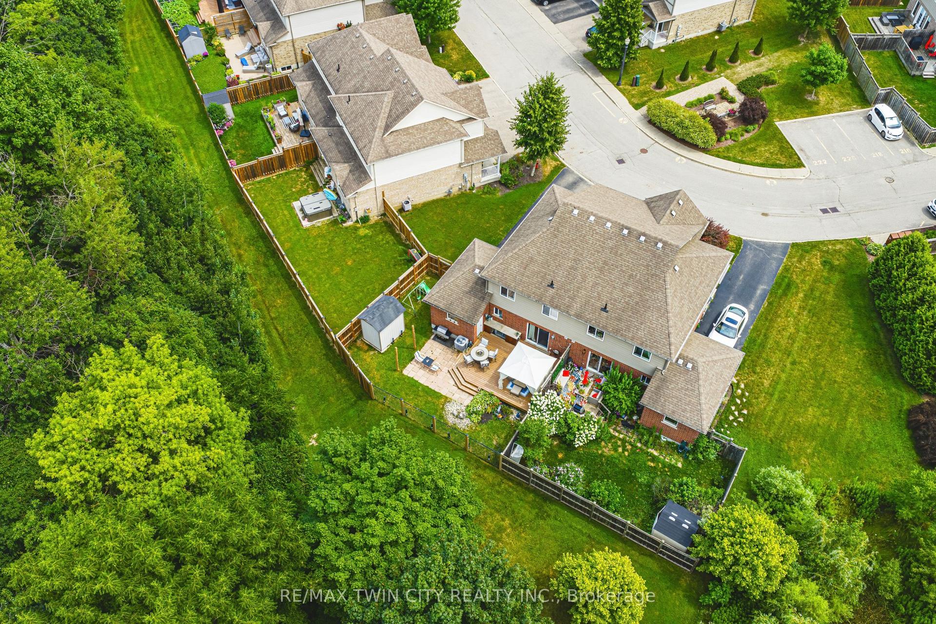 214 Snyder's Road E 2 #2 — photo 1