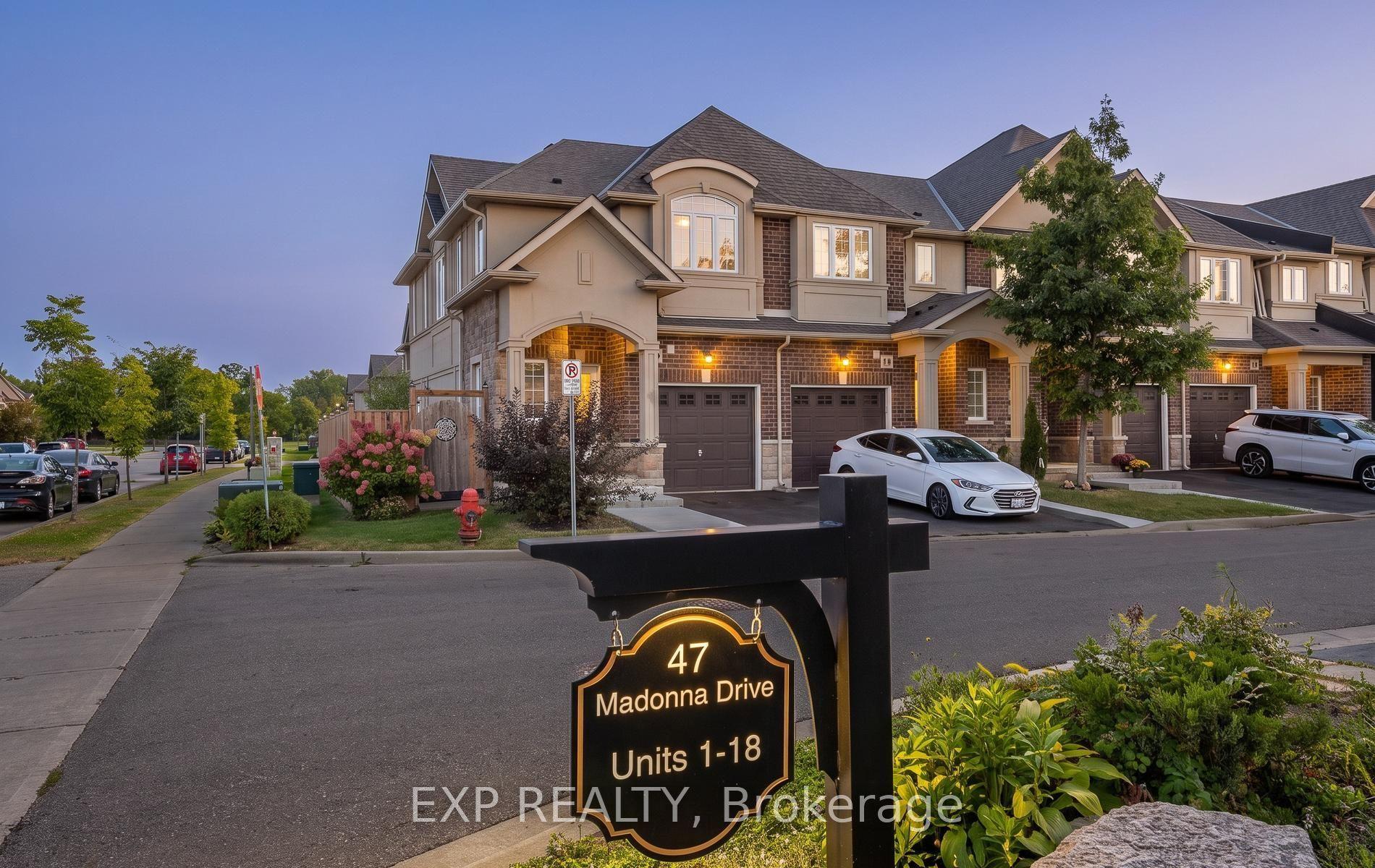 47 W MADONNA Drive 10 #10, Hamilton — Semi-Detached for lease, photo 1