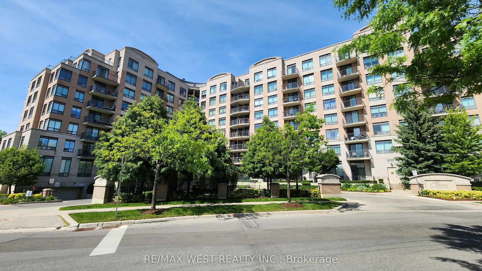 16 Dallimore Circle 403 #403 — photo 1