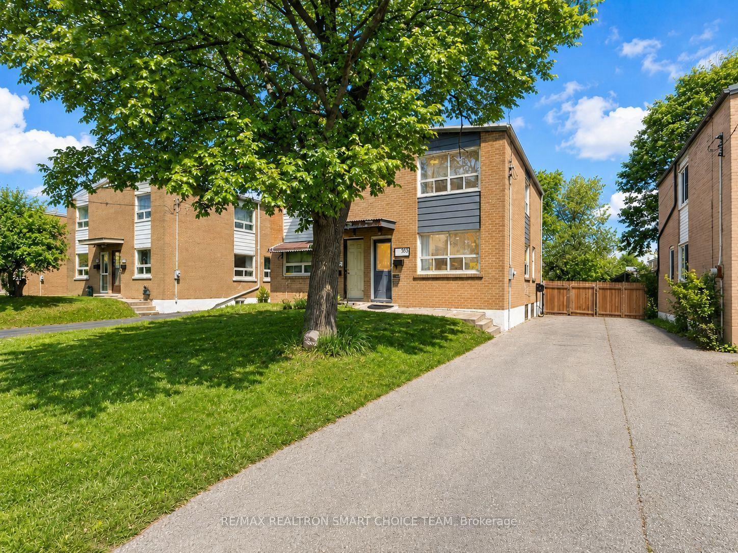 783 Birchmount Road, Toronto — Semi-Detached for sale, photo 1