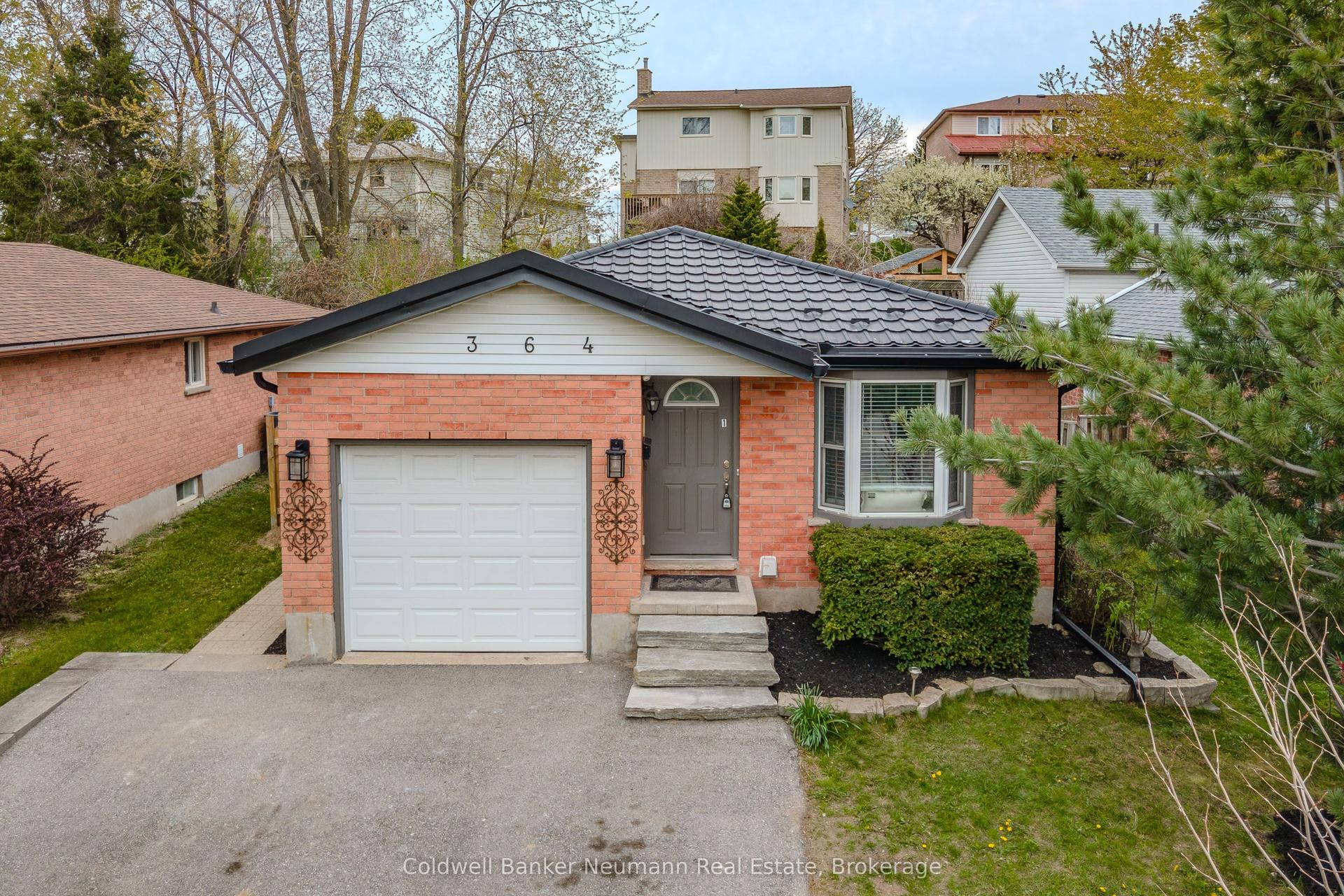364 Imperial Road S — photo 1