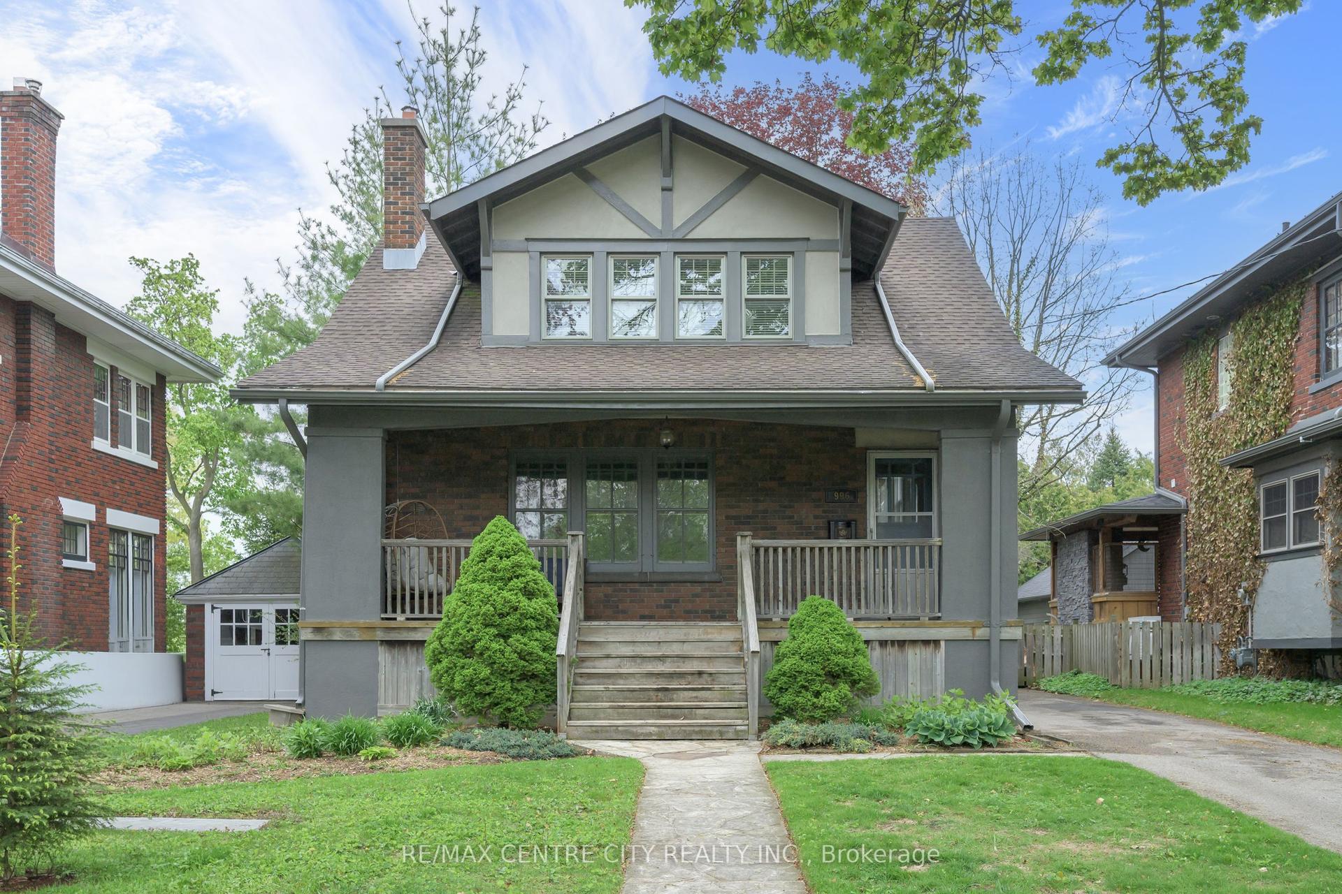 996 Waterloo Street — photo 1