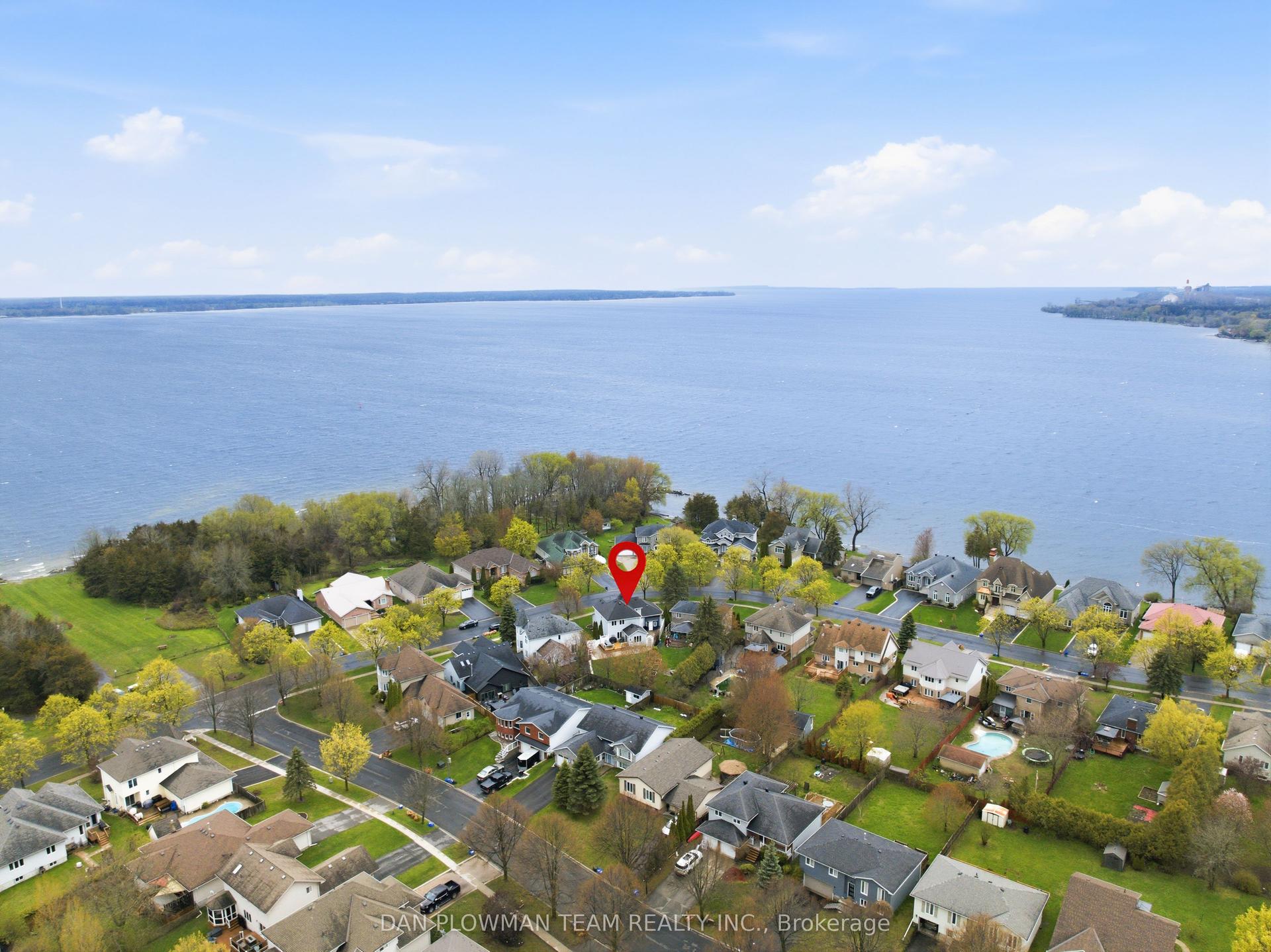 28 Bayshore Drive — photo 1