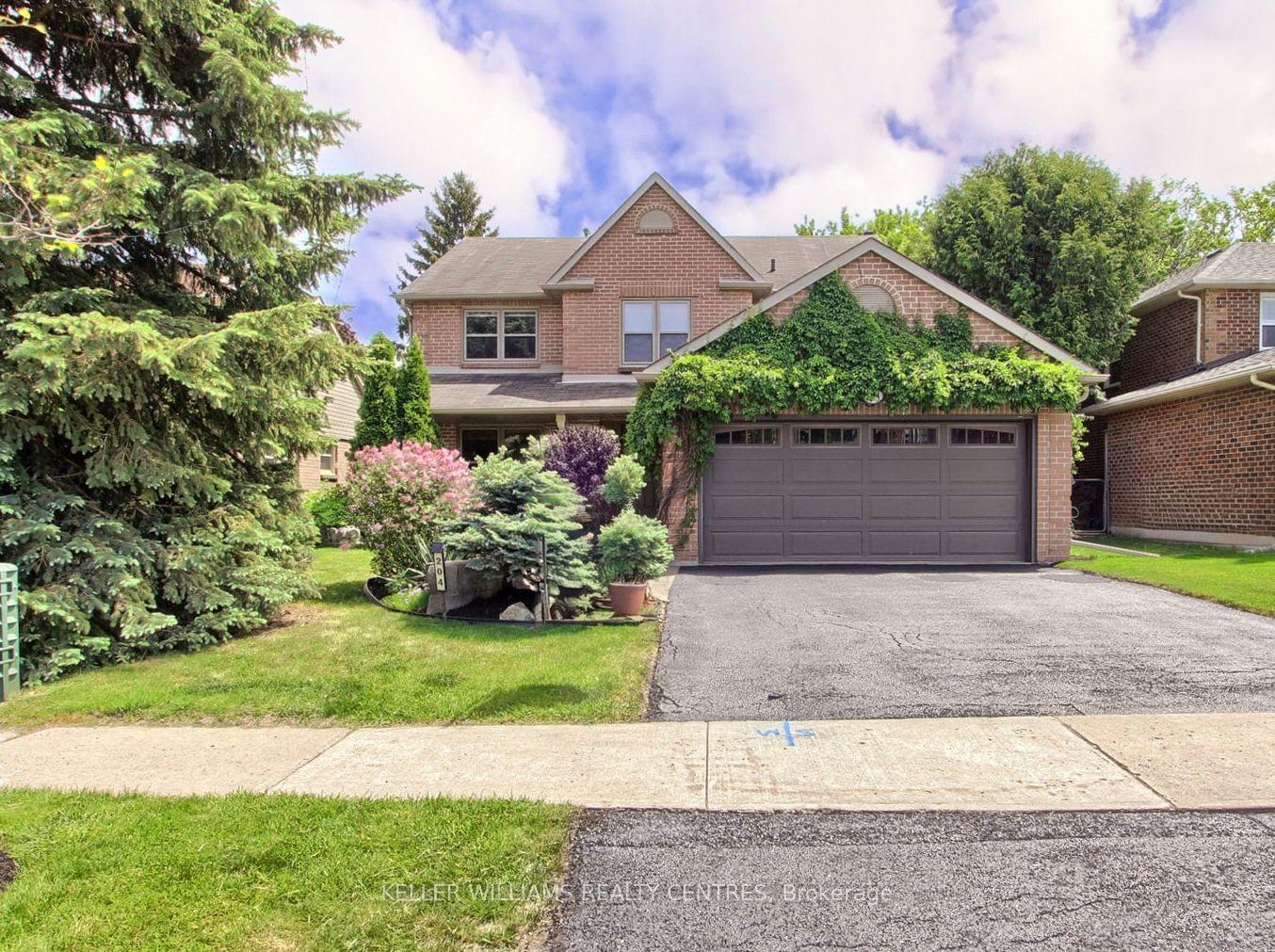 204 Crossland Gate, Newmarket — Detached for sale, photo 1