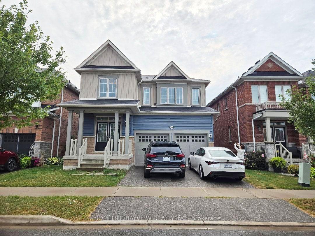 42 Angela Crescent — photo 1