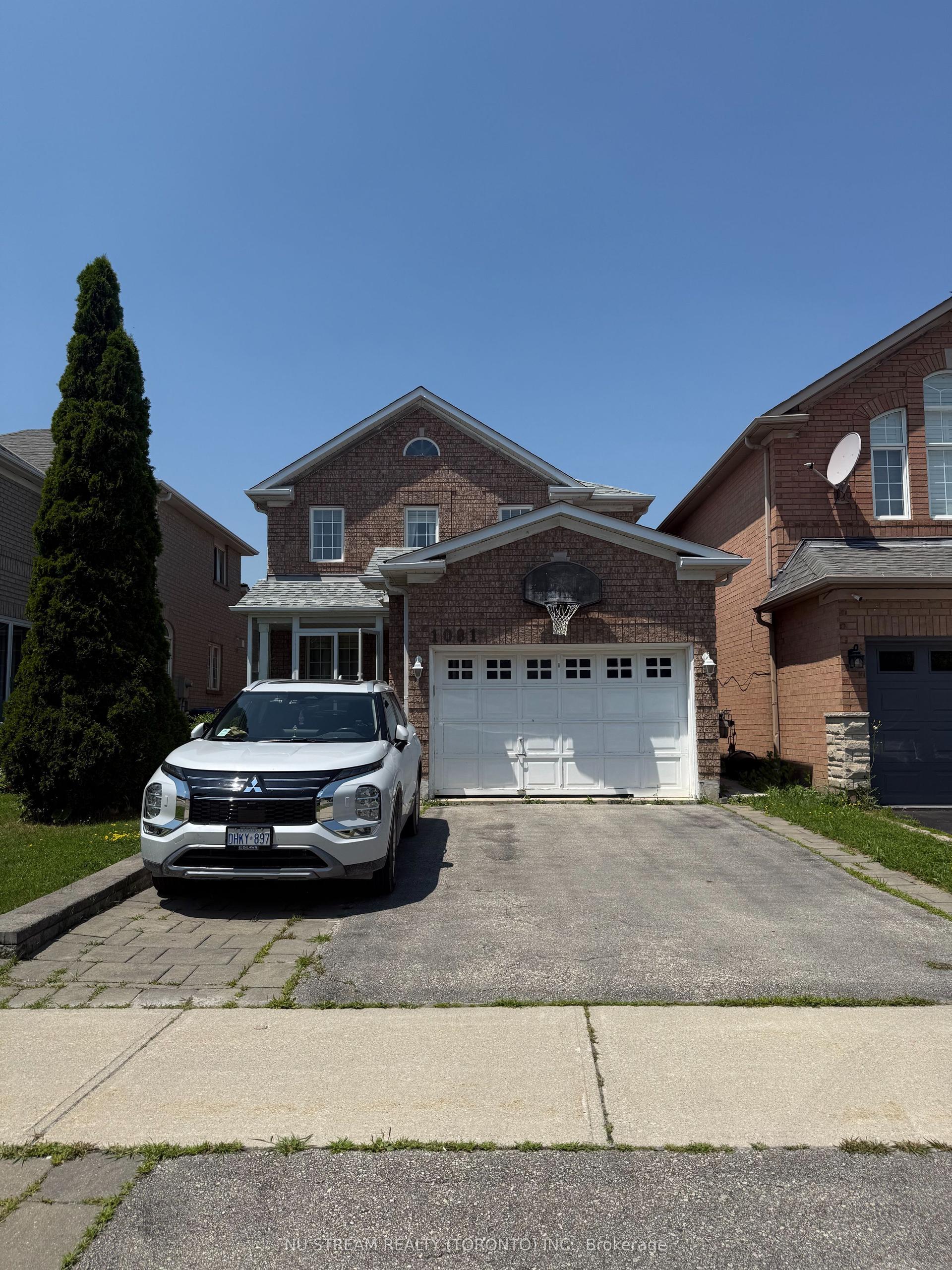 1081 Blueheron Boulevard, Mississauga — Detached for lease, photo 1