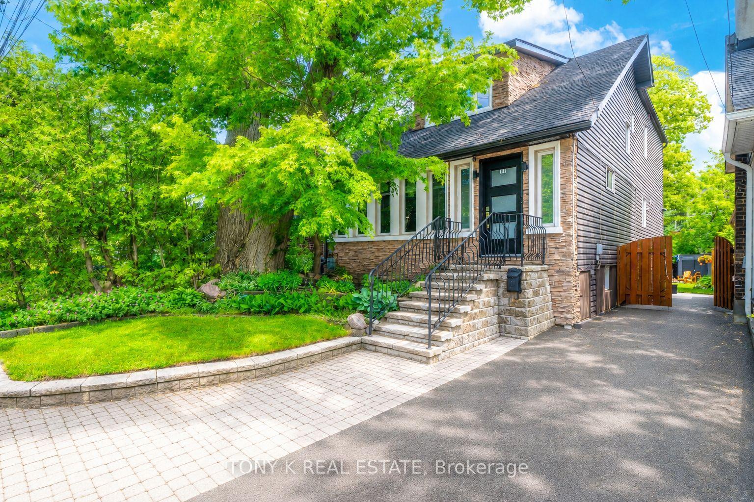 111 Eastwood Avenue — photo 1