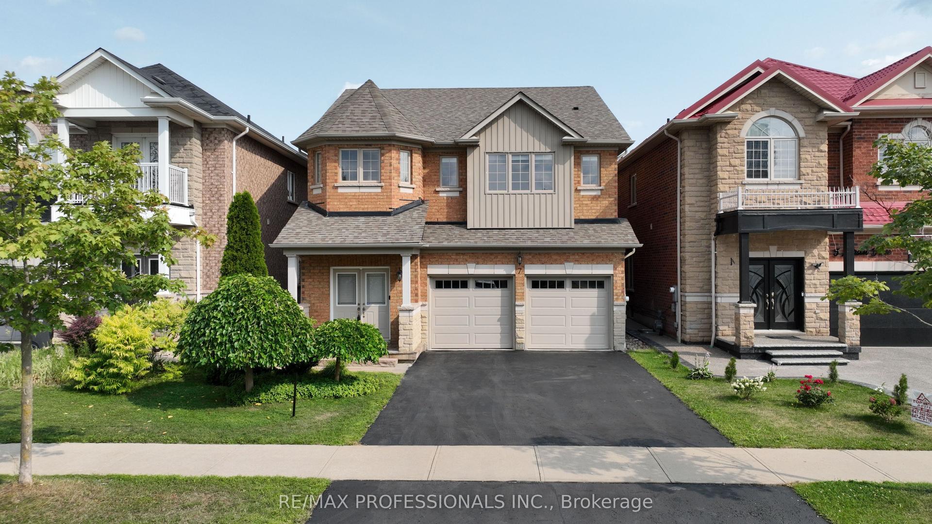 7 Iverson Drive, Brampton — Detached for sale, photo 1