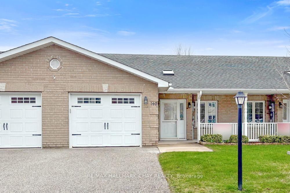 140 Meadow Lane — photo 1