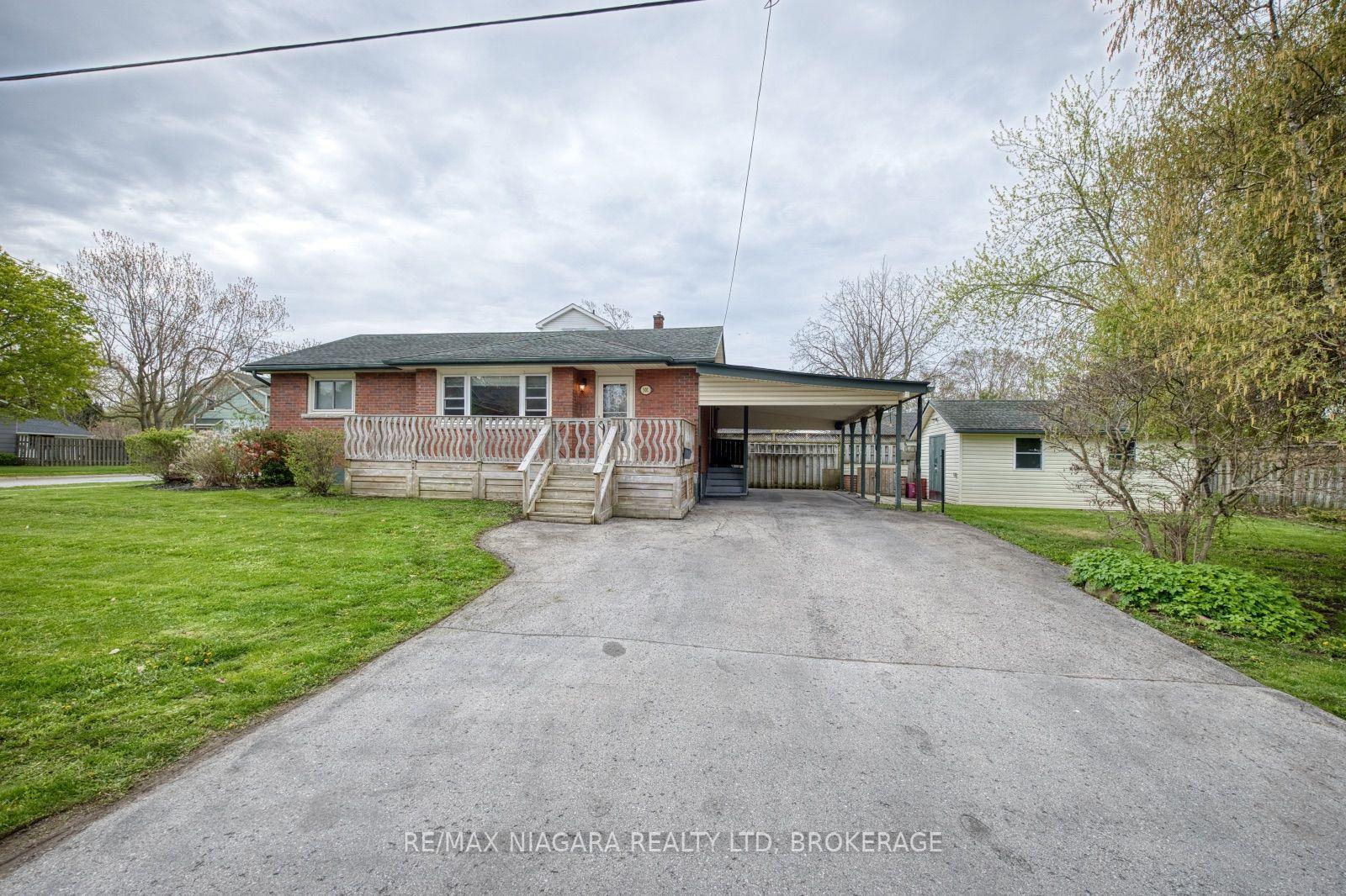 301 Highland Avenue — photo 1