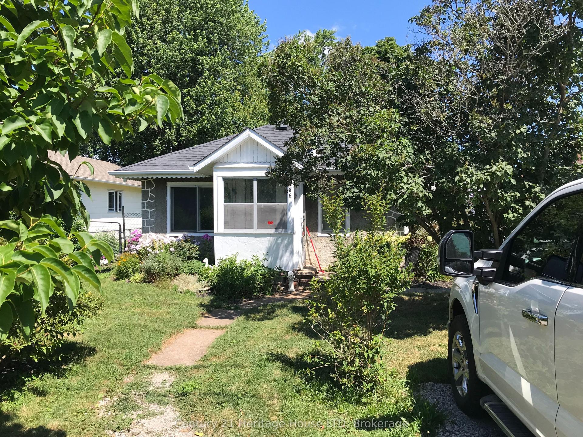 3786 Mathewson Avenue, Fort Erie — Detached for sale, photo 1