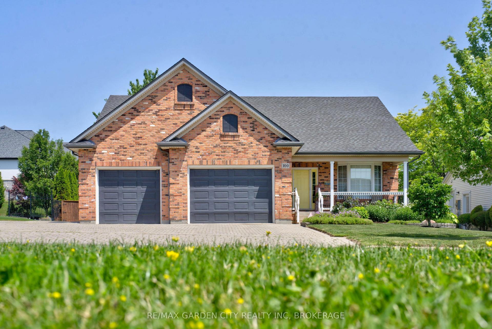 100 Thorold Road E, Welland — Detached for sale, photo 1