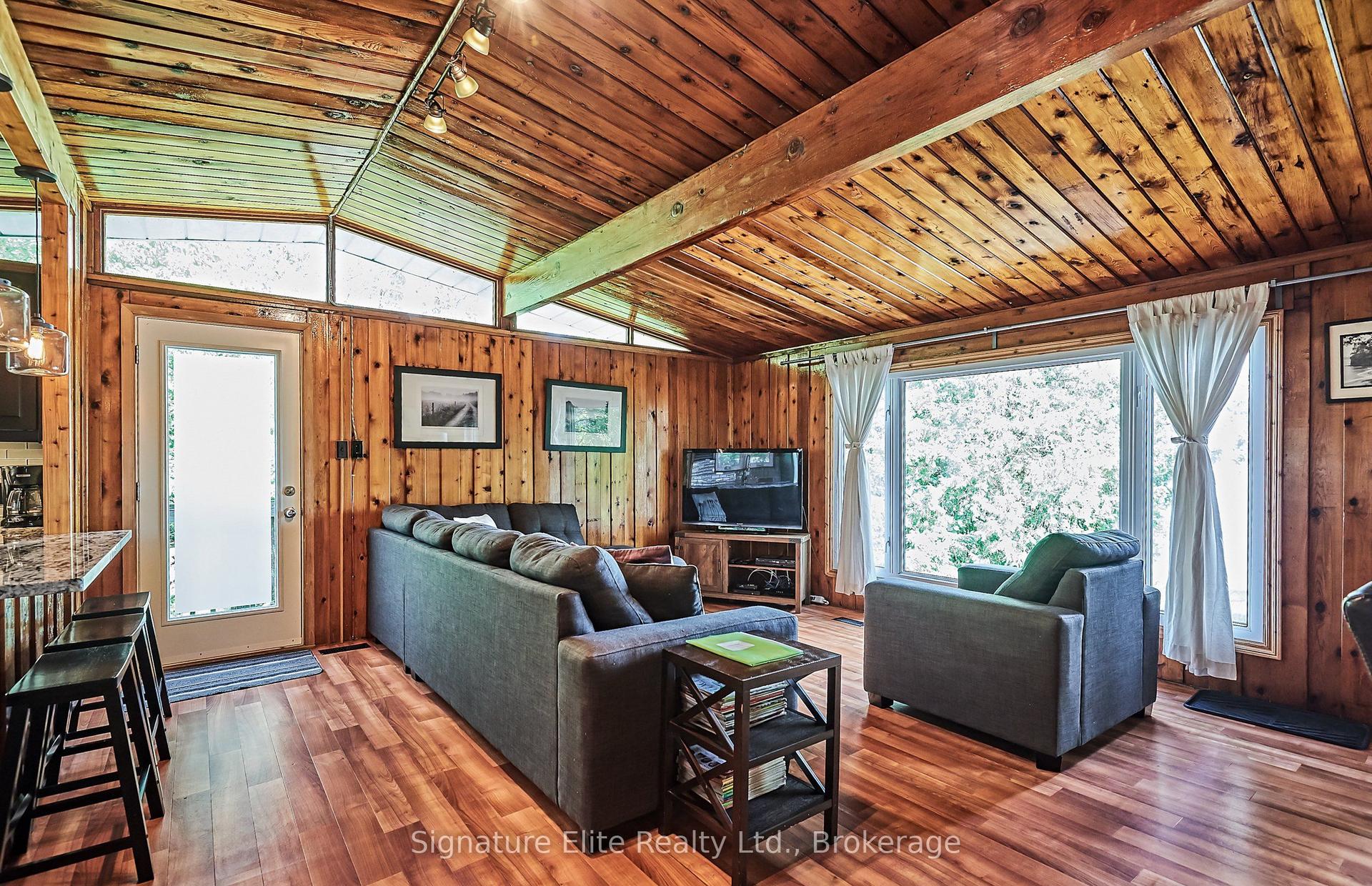 155 Wychwood Crescent, Kawartha Lakes — Detached for lease, photo 1