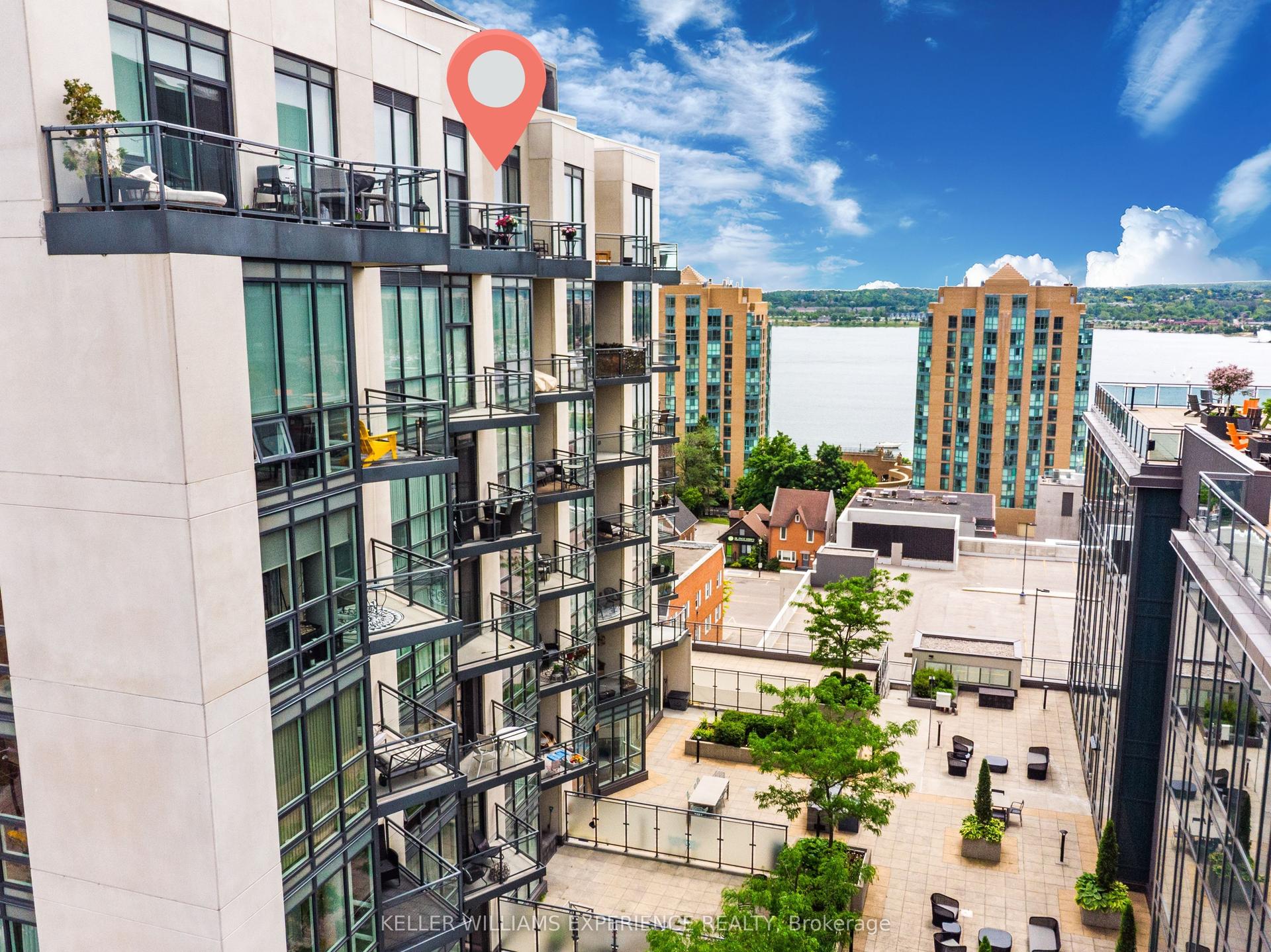111 Worsley Street GPH1 #GPH1, Barrie — Condo for lease, photo 1