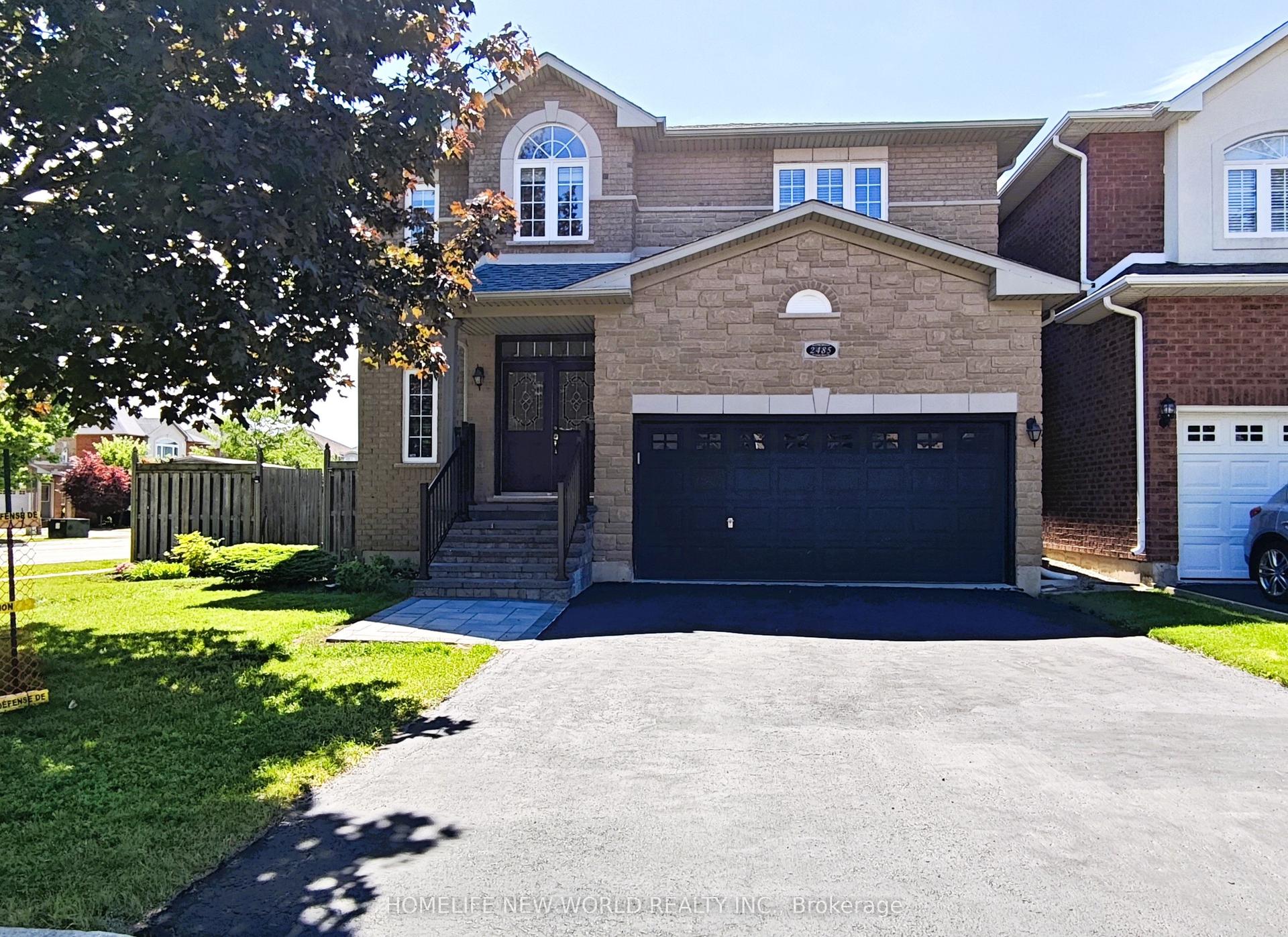 2485 BLUE HOLLY Crescent — photo 1