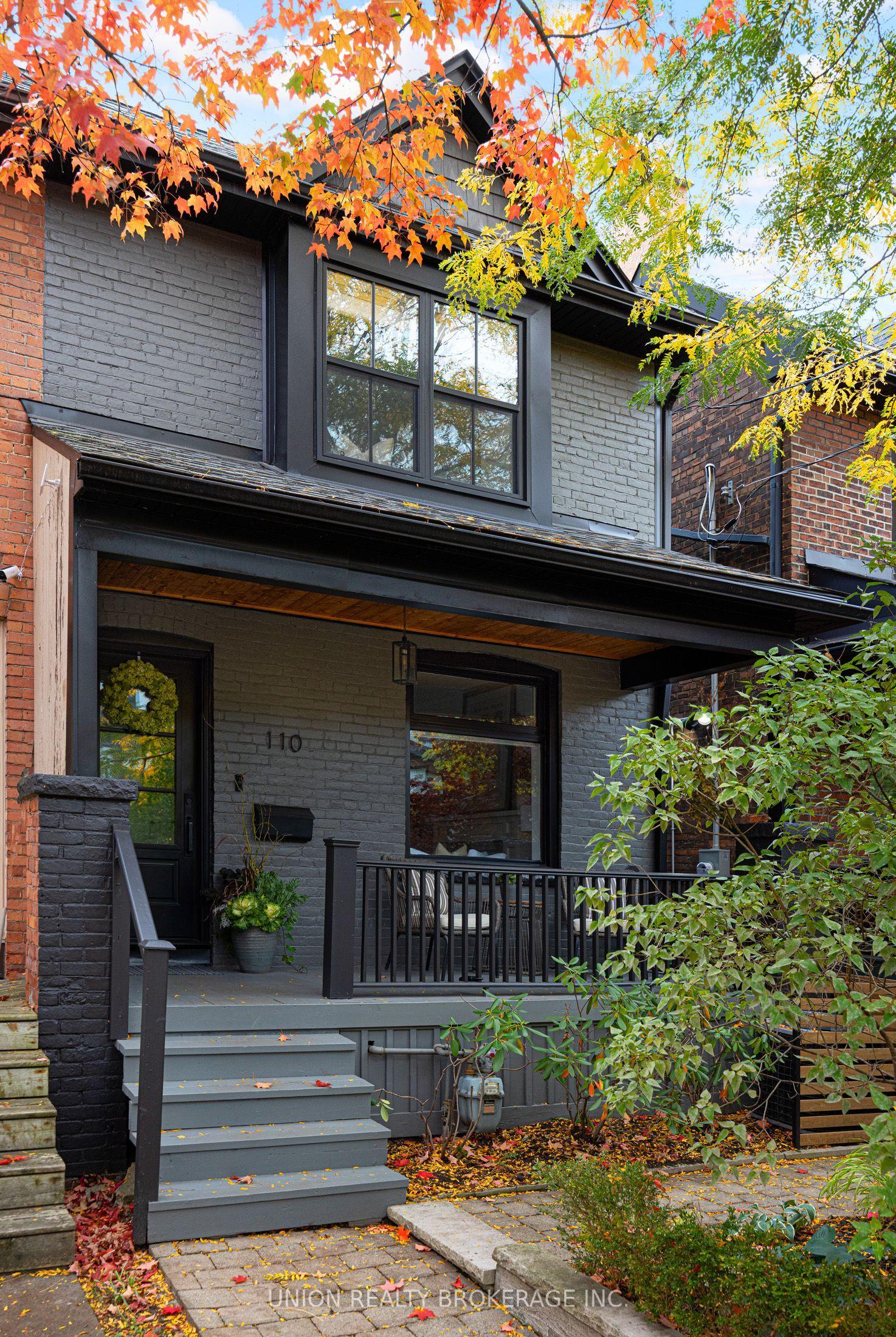110 Bertmount Avenue, Toronto — Semi-Detached for sale, photo 1