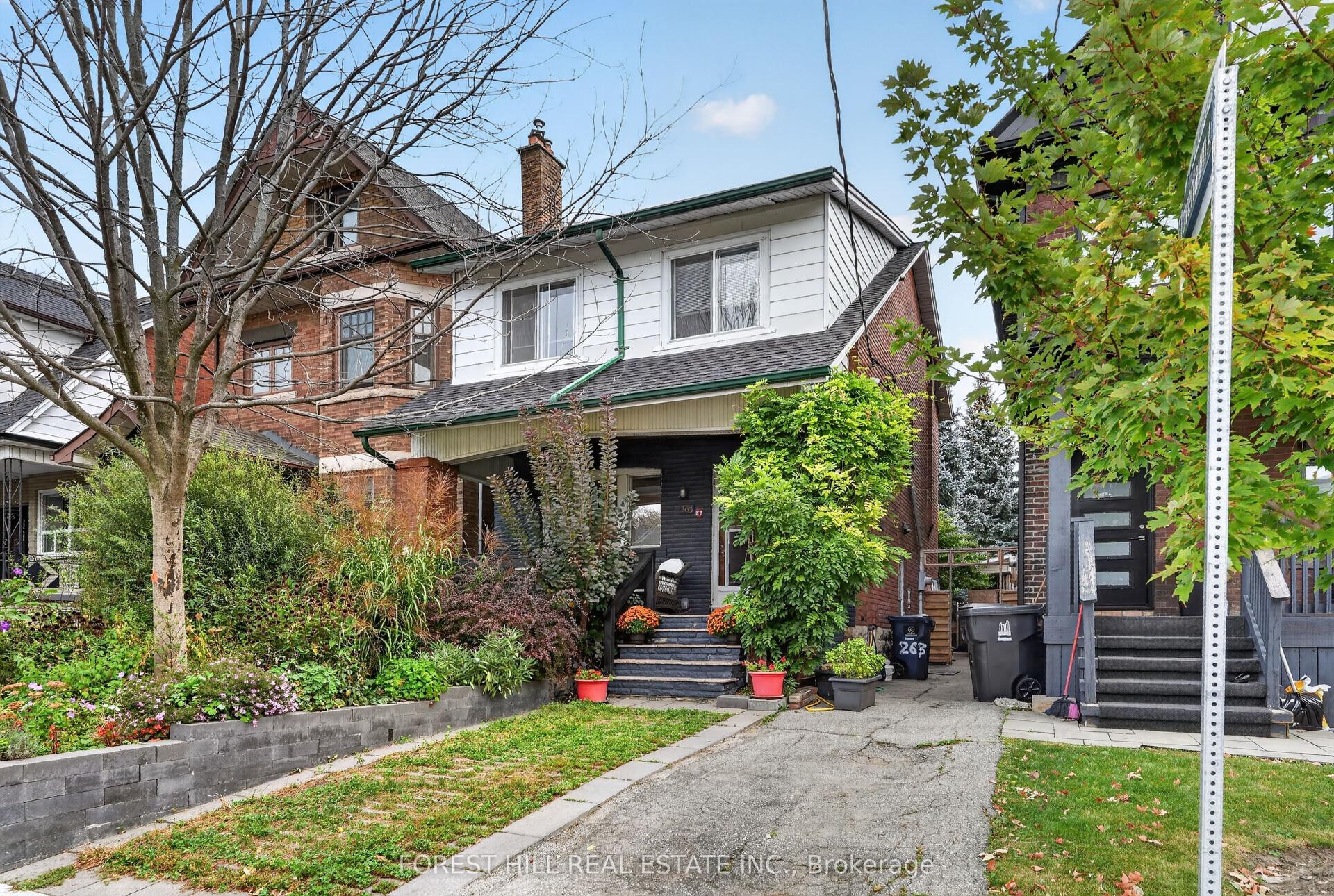 263 Lauder Avenue, Toronto — Detached for sale, photo 1