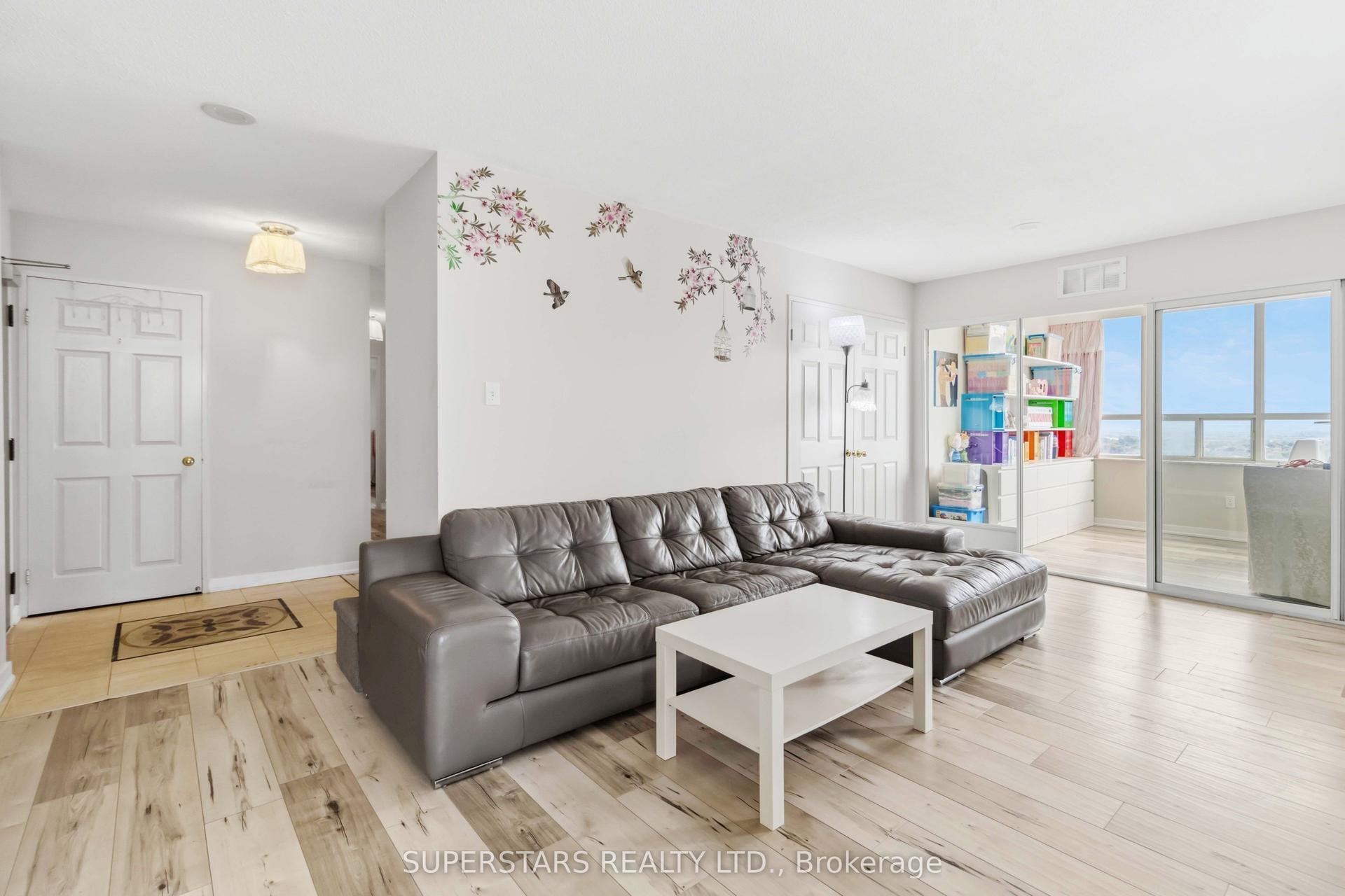 30 Malta Avenue 1702 #1702, Brampton — Condo for sale, photo 1