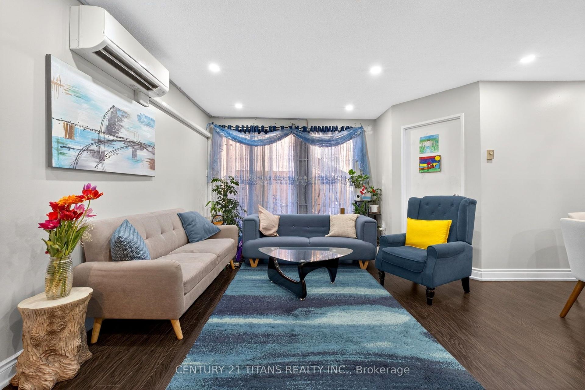 100 Mornelle Court 1018 #1018 — photo 1