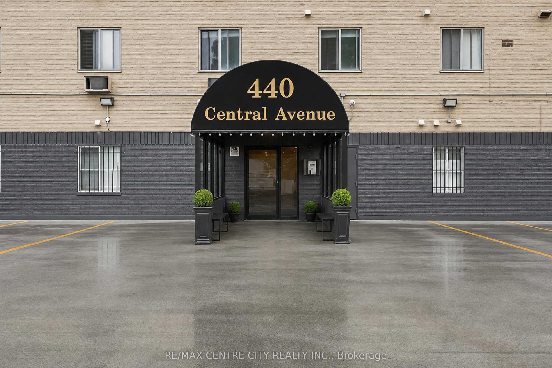 440 Central Avenue 405 #405, London East — Condo for sale, photo 1