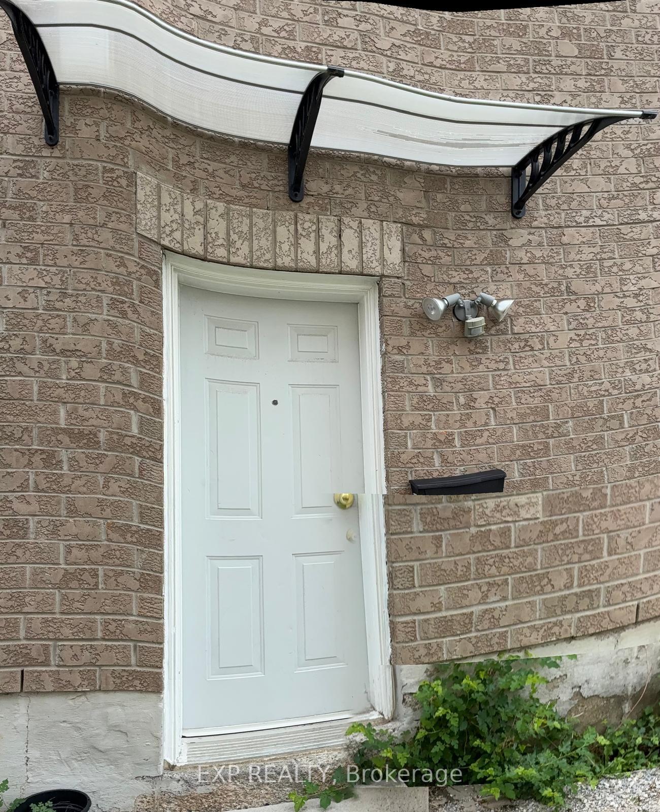 99 Rollingwood Drive, Brampton — Detached for lease, photo 1