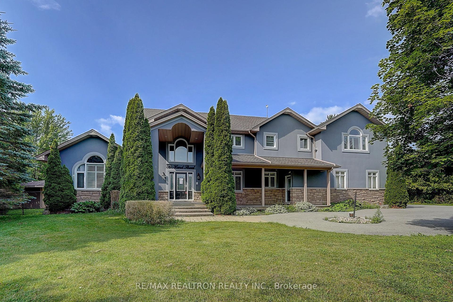 99 Hurd Street, Oshawa — Detached for sale, photo 1