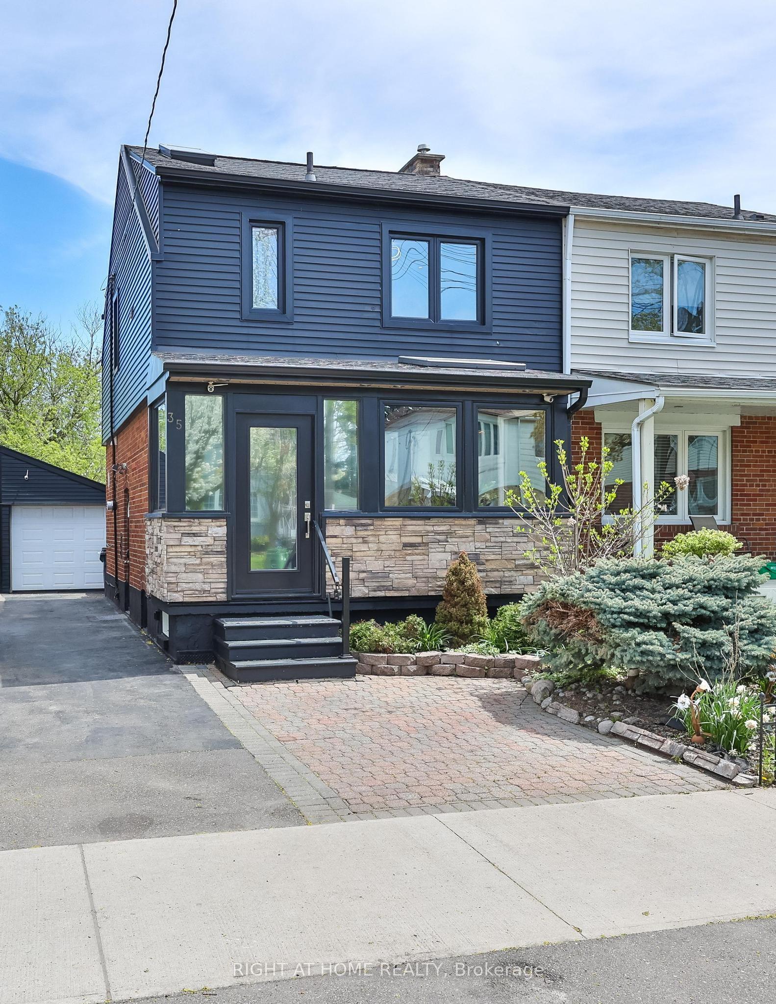 35 Dayton Avenue — photo 1