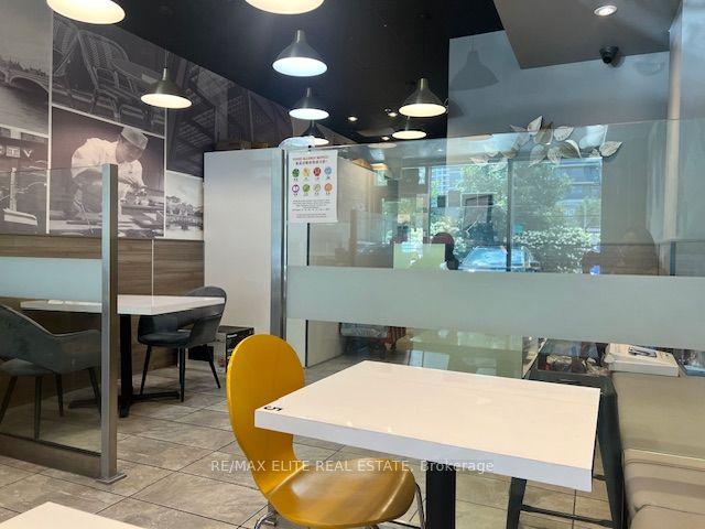 7181 Yonge Street 30 #30 — photo 1