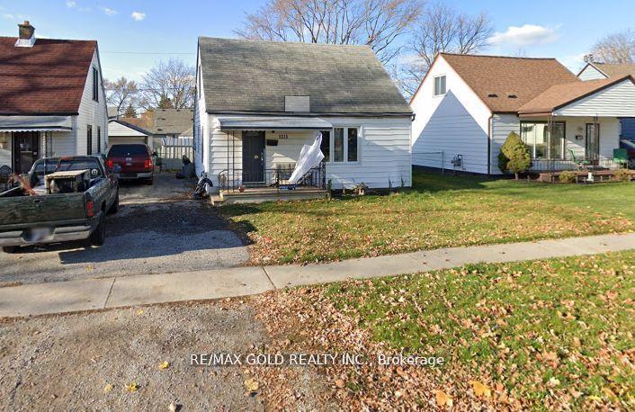 1315 Partington Avenue — photo 1