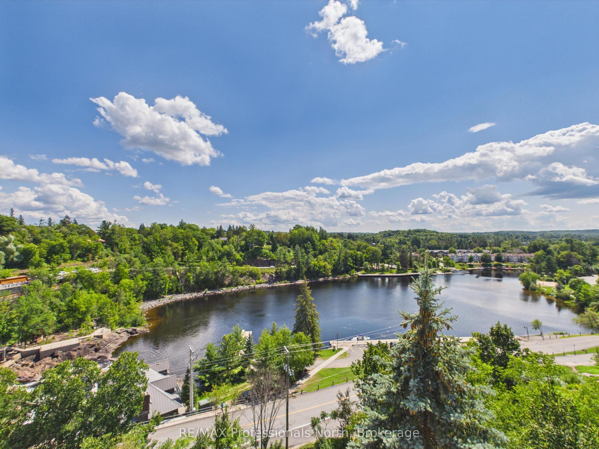 24 Ontario Street 501 #501, Bracebridge — Condo for sale, photo 1