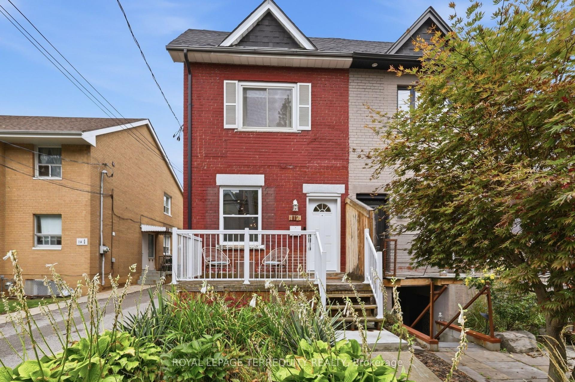 112 Maria Street, Toronto — Semi-Detached for sale, photo 1