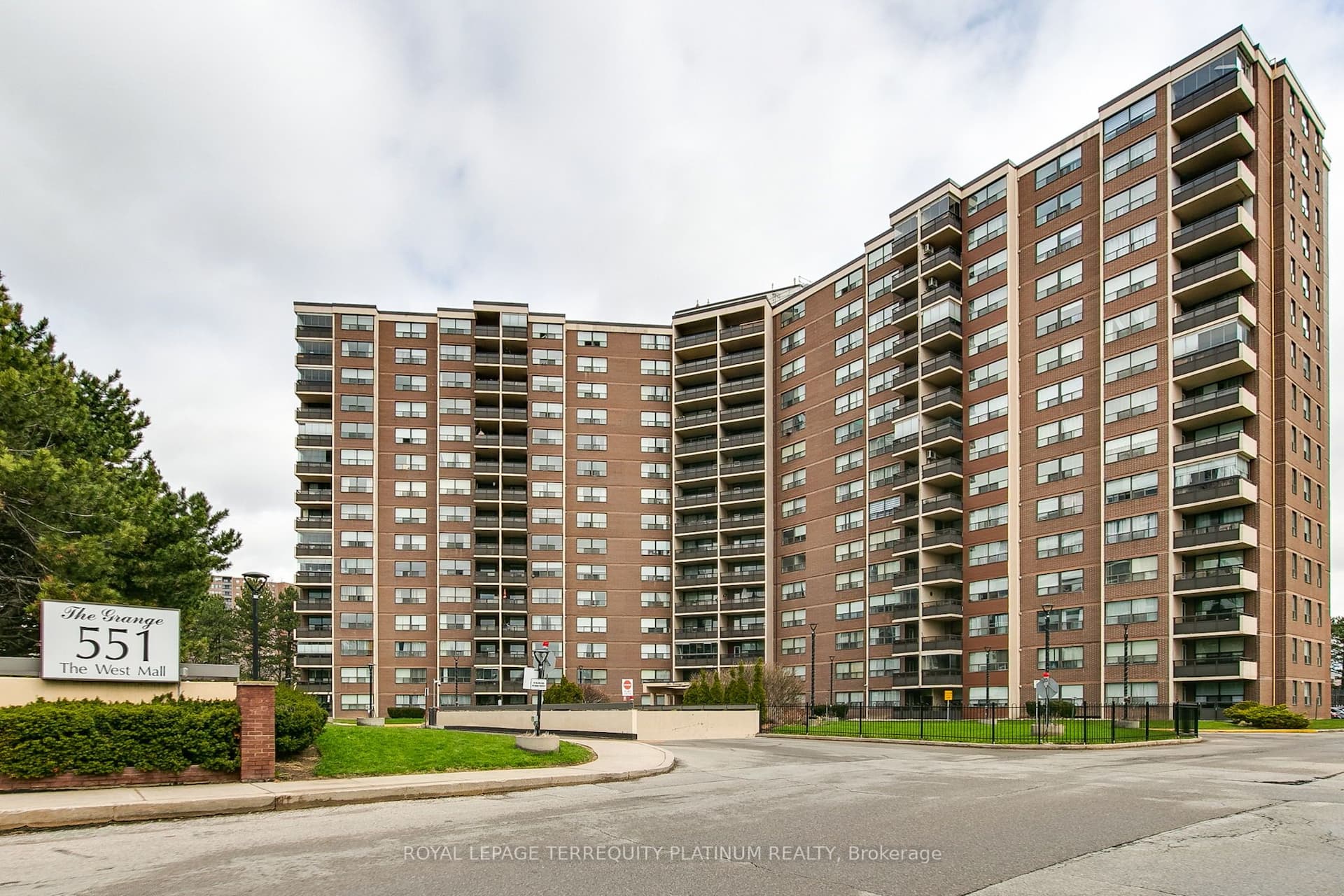 551 The West Mall N/A 1517 #1517 — photo 1