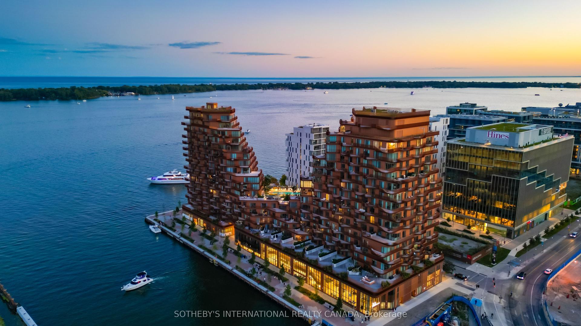 155 Merchants' Wharf SPH1 #SPH1, Toronto — Condo for sale, photo 1