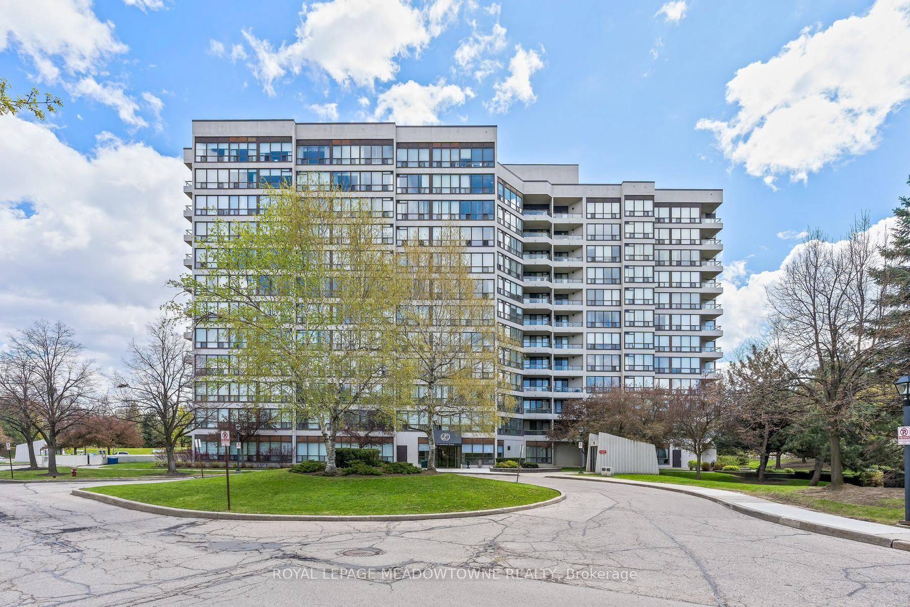 10 Laurelcrest Street 104 #104, Brampton — Condo for sale, photo 1
